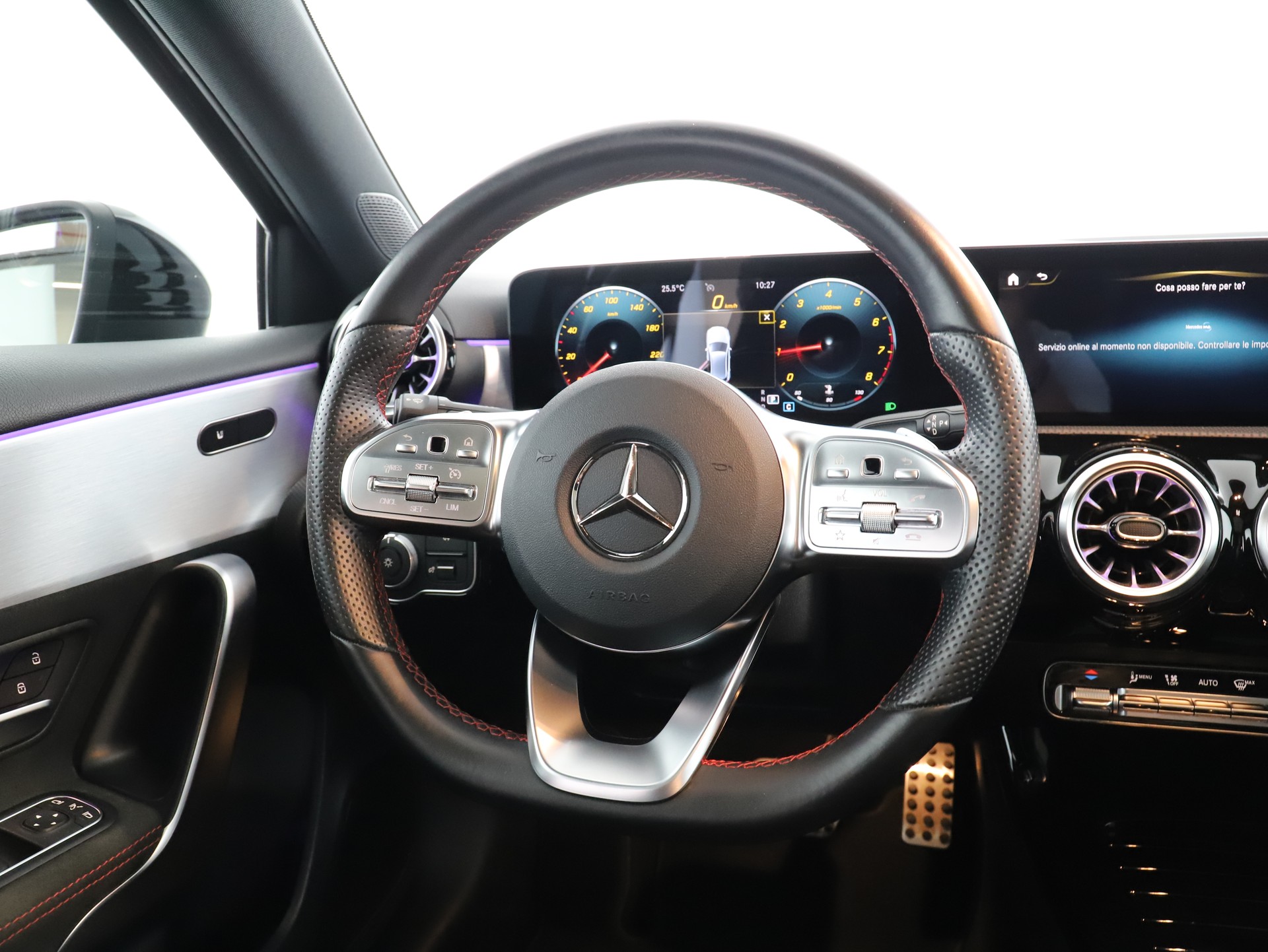 MERCEDES-BENZ A 180 Night Star AMG Line-image-13
