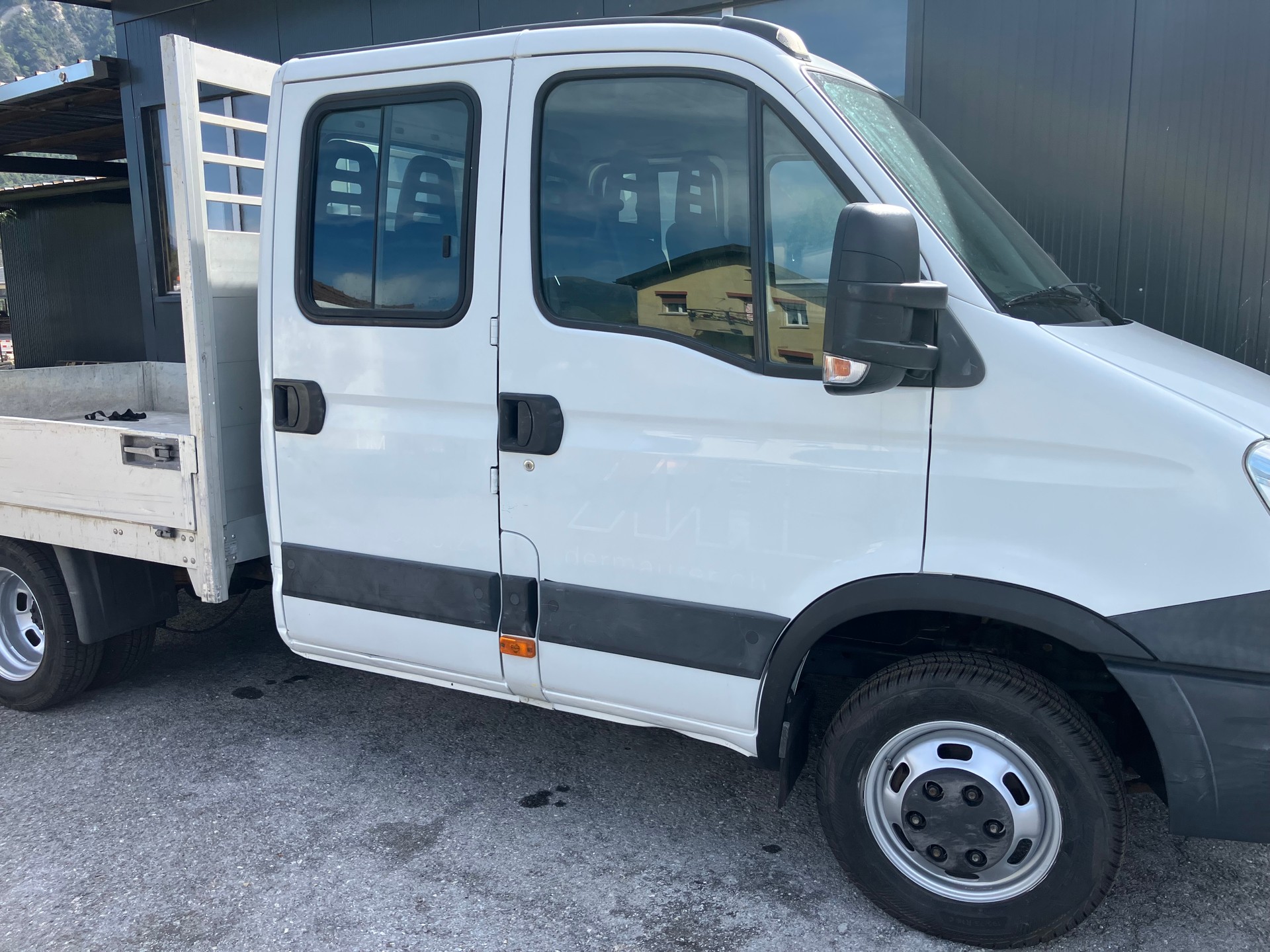 IVECO 35C15-image-3