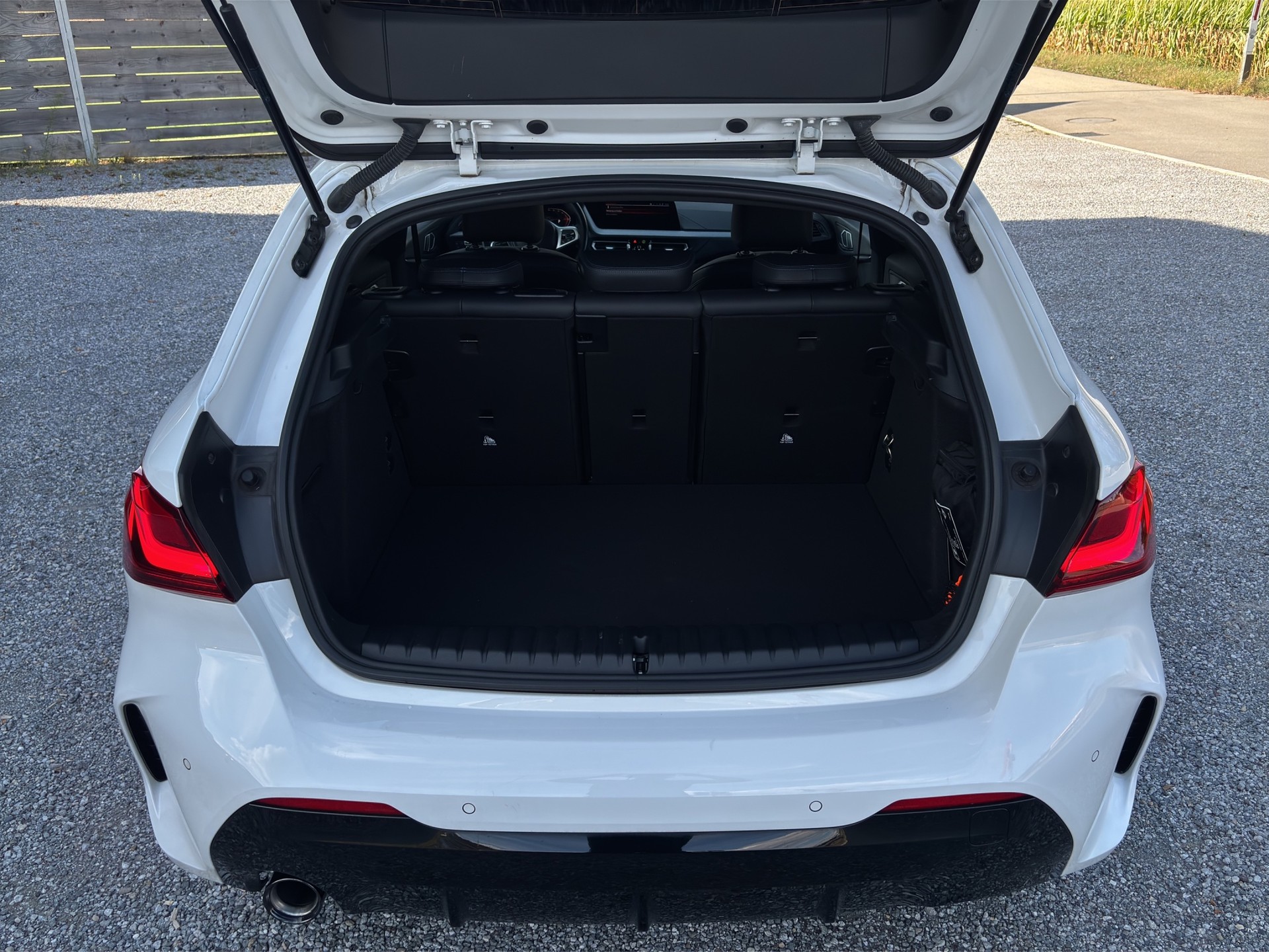 BMW 116d Steptronic M Sport-image-15