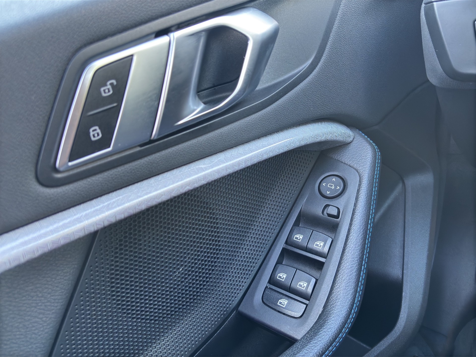 BMW 116d Steptronic M Sport-image-17