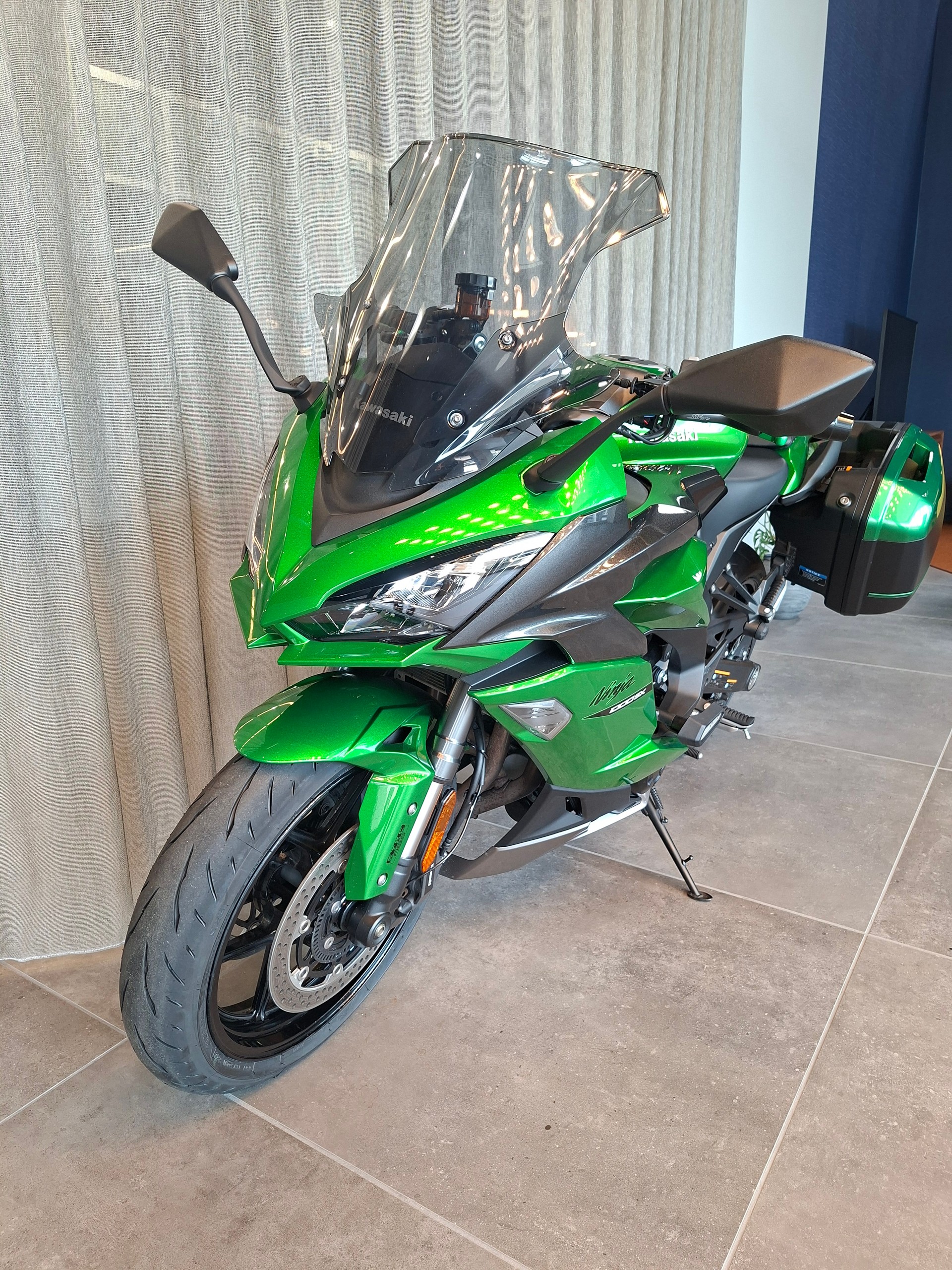 KAWASAKI Ninja 1000 SX-showroom-element-1
