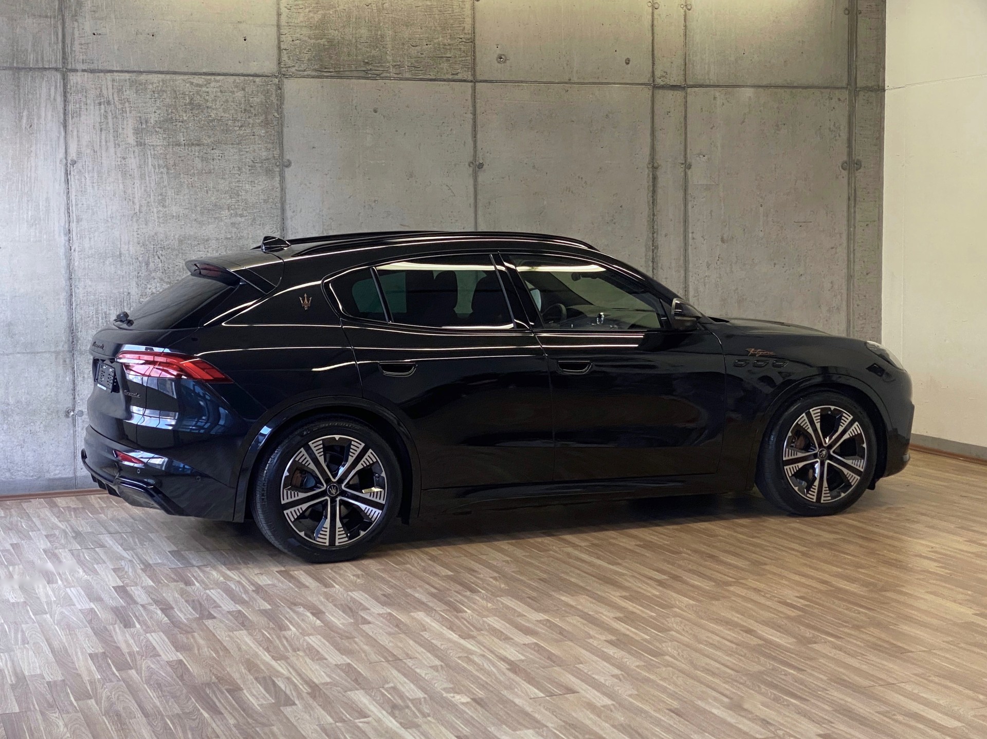 MASERATI Grecale*Folgore*105kWh*-image-23