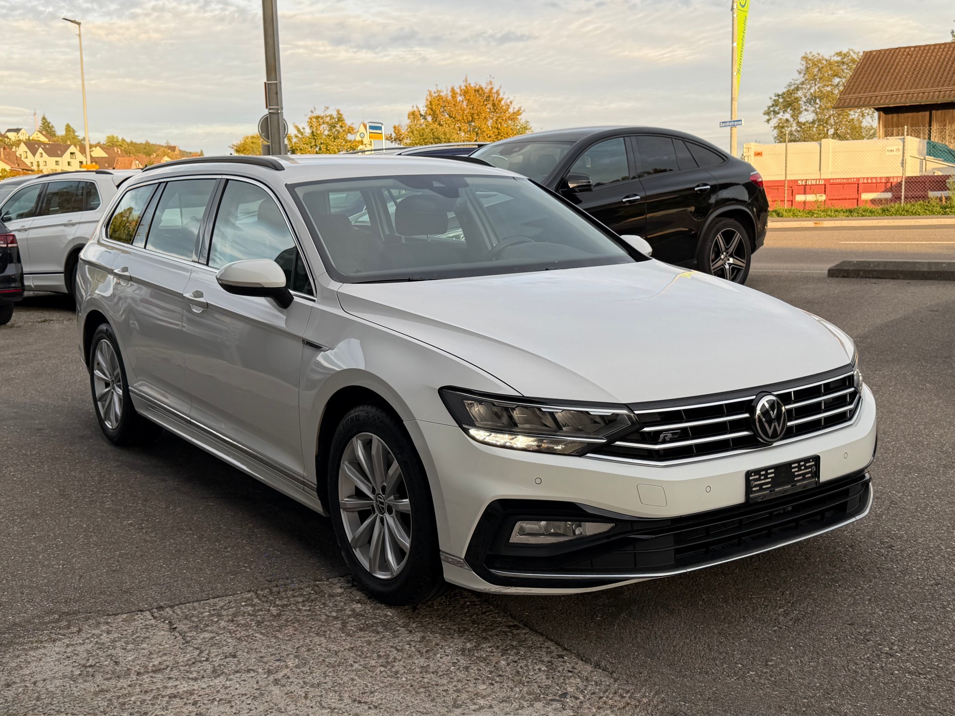 VW Passat 2.0 TDI DSG 150PS, R-line-image-2