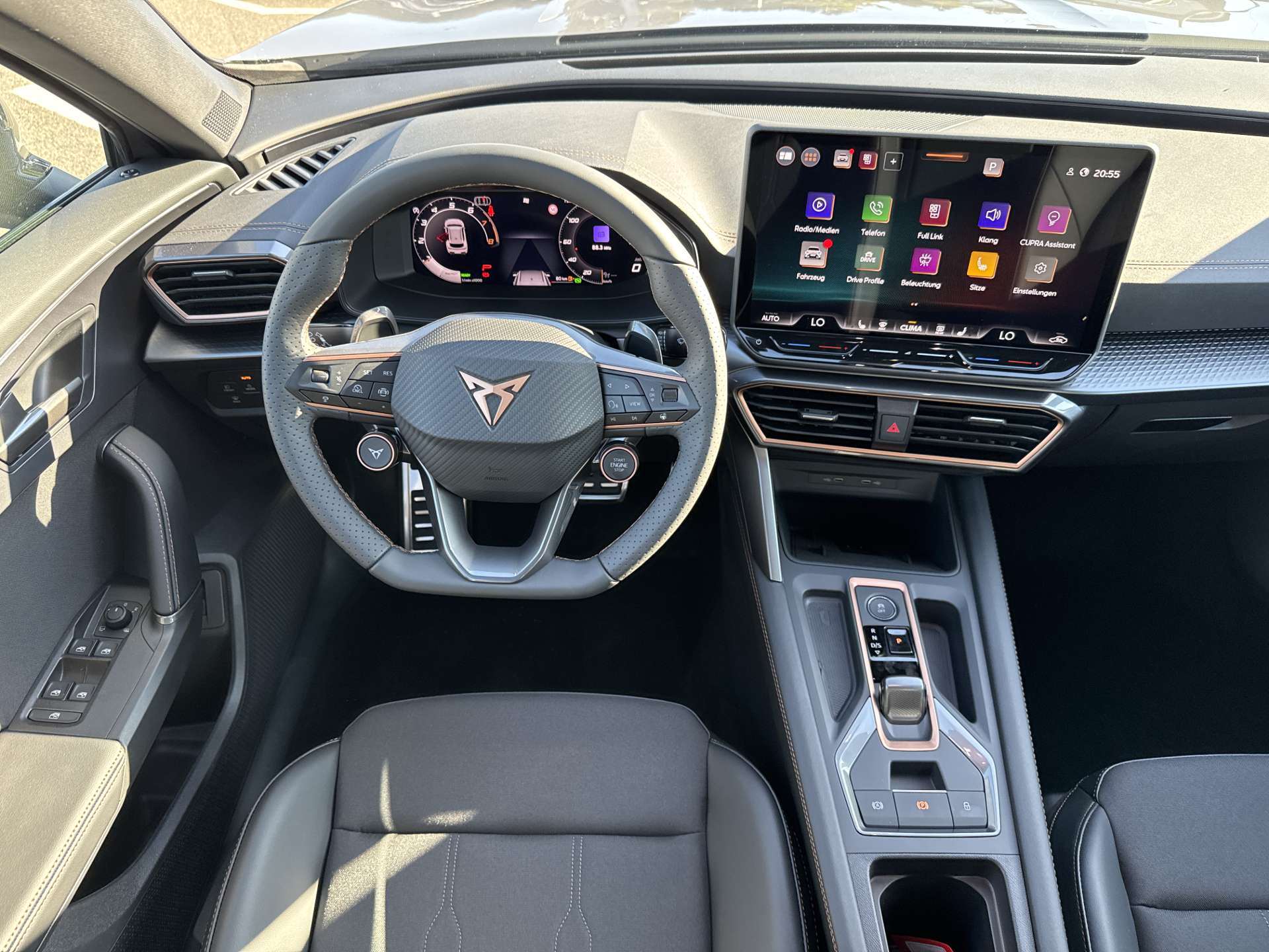 CUPRA Formentor 1.5 TSi DSG-Automat-image-4
