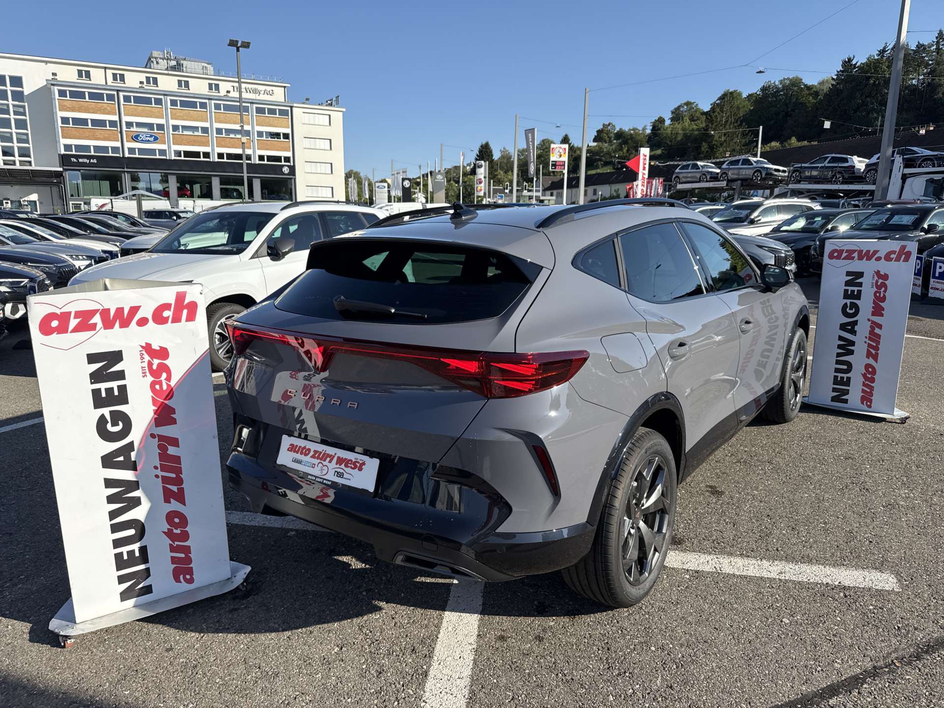 CUPRA Formentor 1.5 TSi DSG-Automat-image-2
