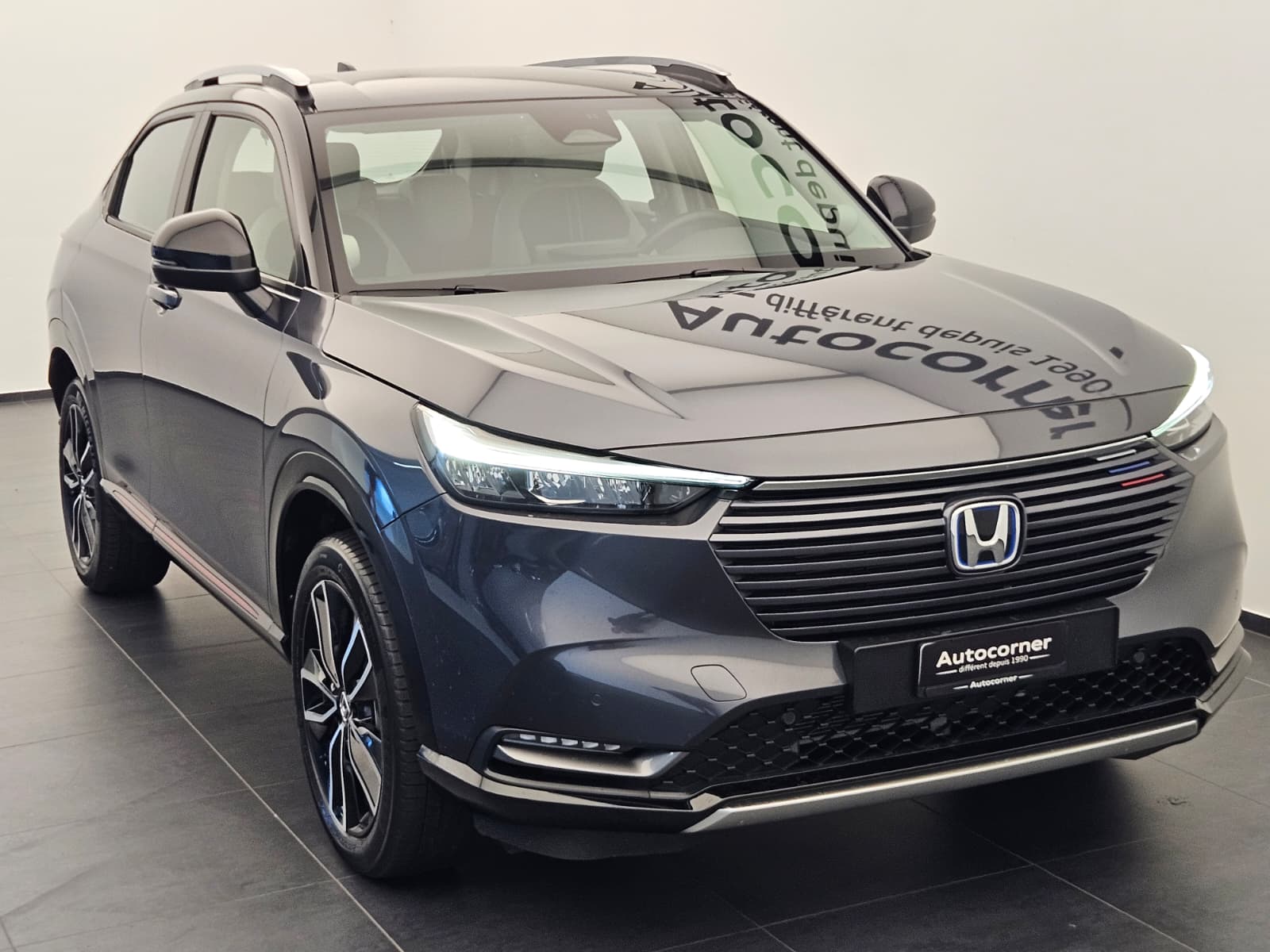 HONDA HR-V 1.5i-MMD Advance Style CVT-image-4