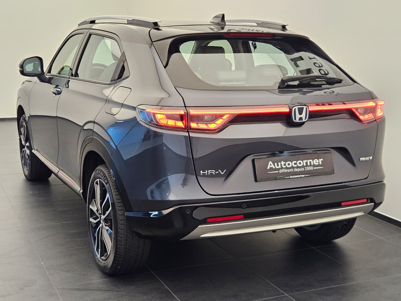 HONDA HR-V 1.5i-MMD Advance Style CVT-image-8