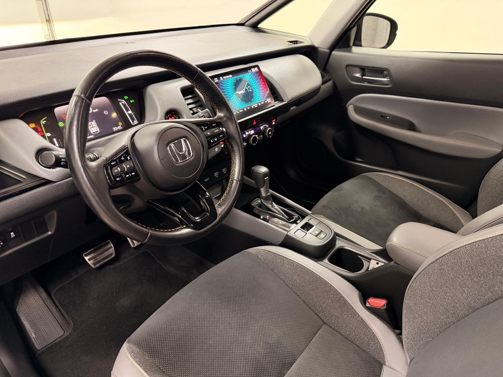 HONDA Jazz 1.5i-MMD Advance Sport E-CVT-image-8