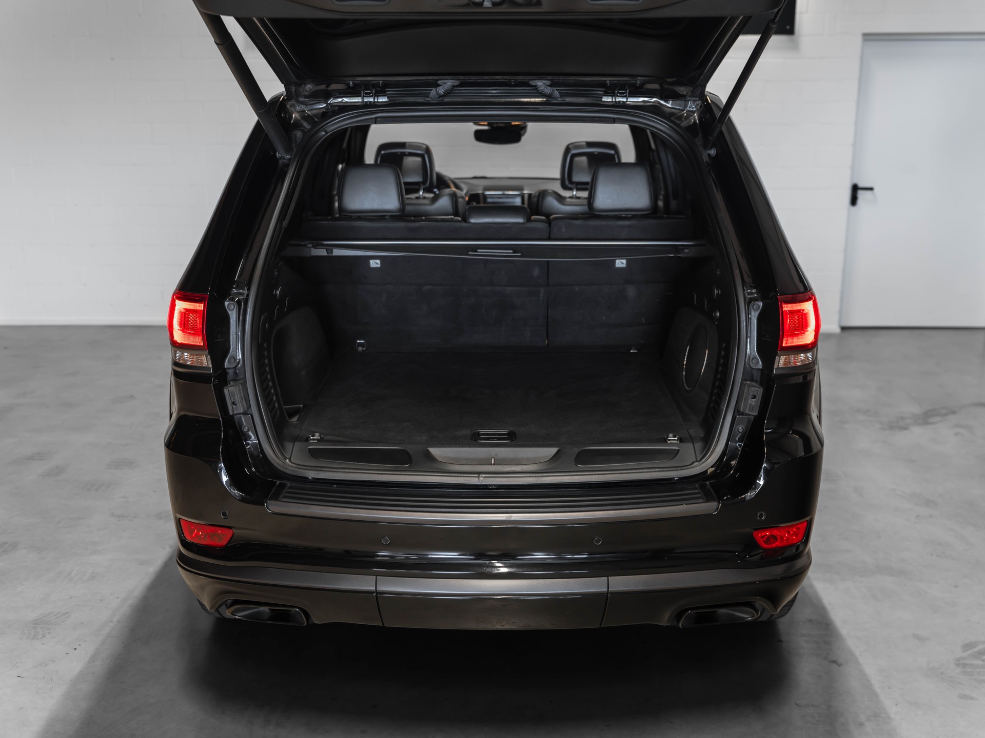 JEEP Grand Cherokee 3.0 CRD S Automatic-image-38