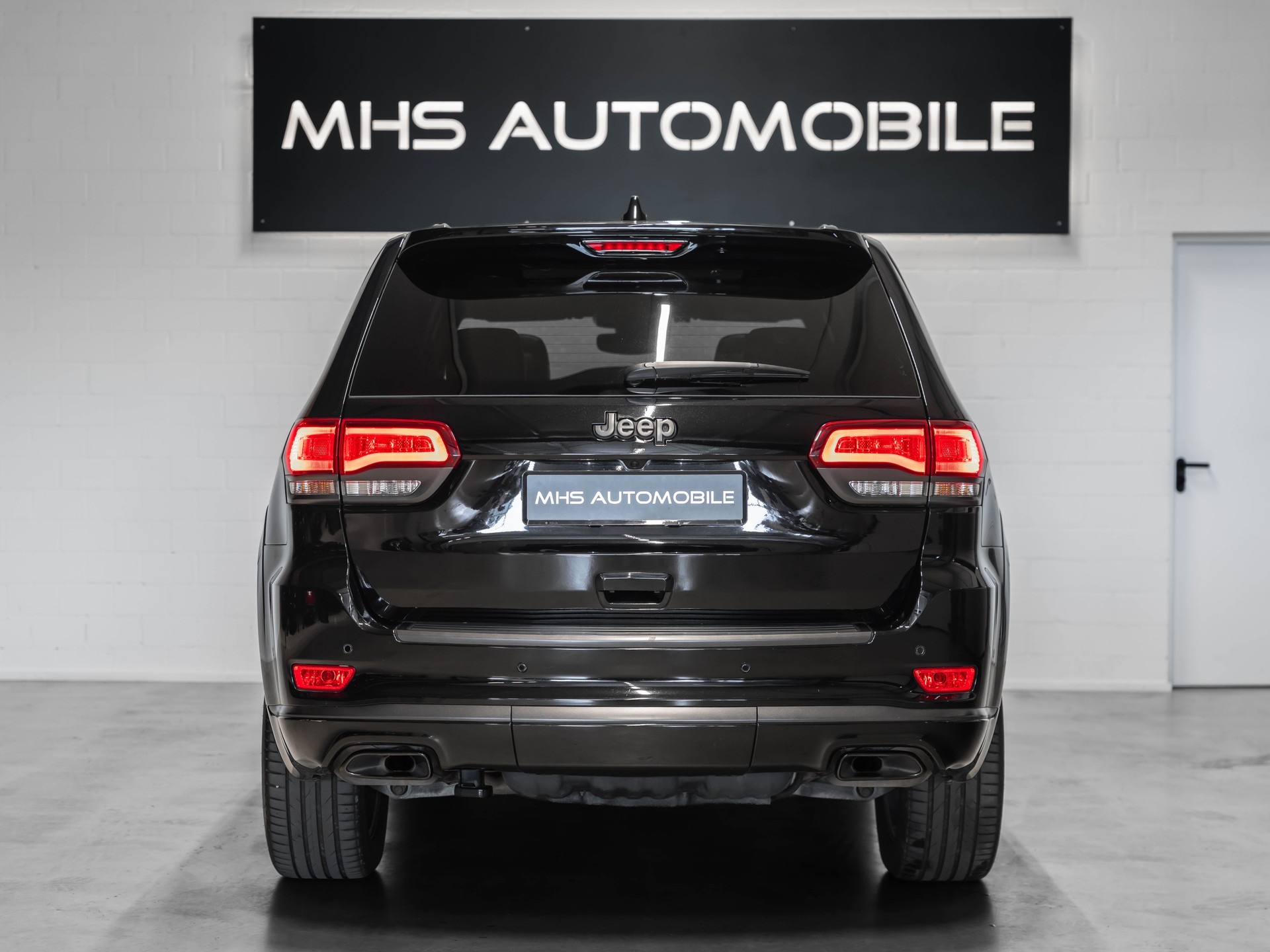 JEEP Grand Cherokee 3.0 CRD S Automatic-image-2