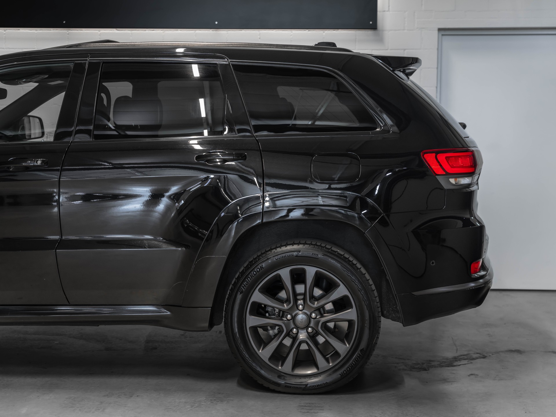 JEEP Grand Cherokee 3.0 CRD S Automatic-image-18