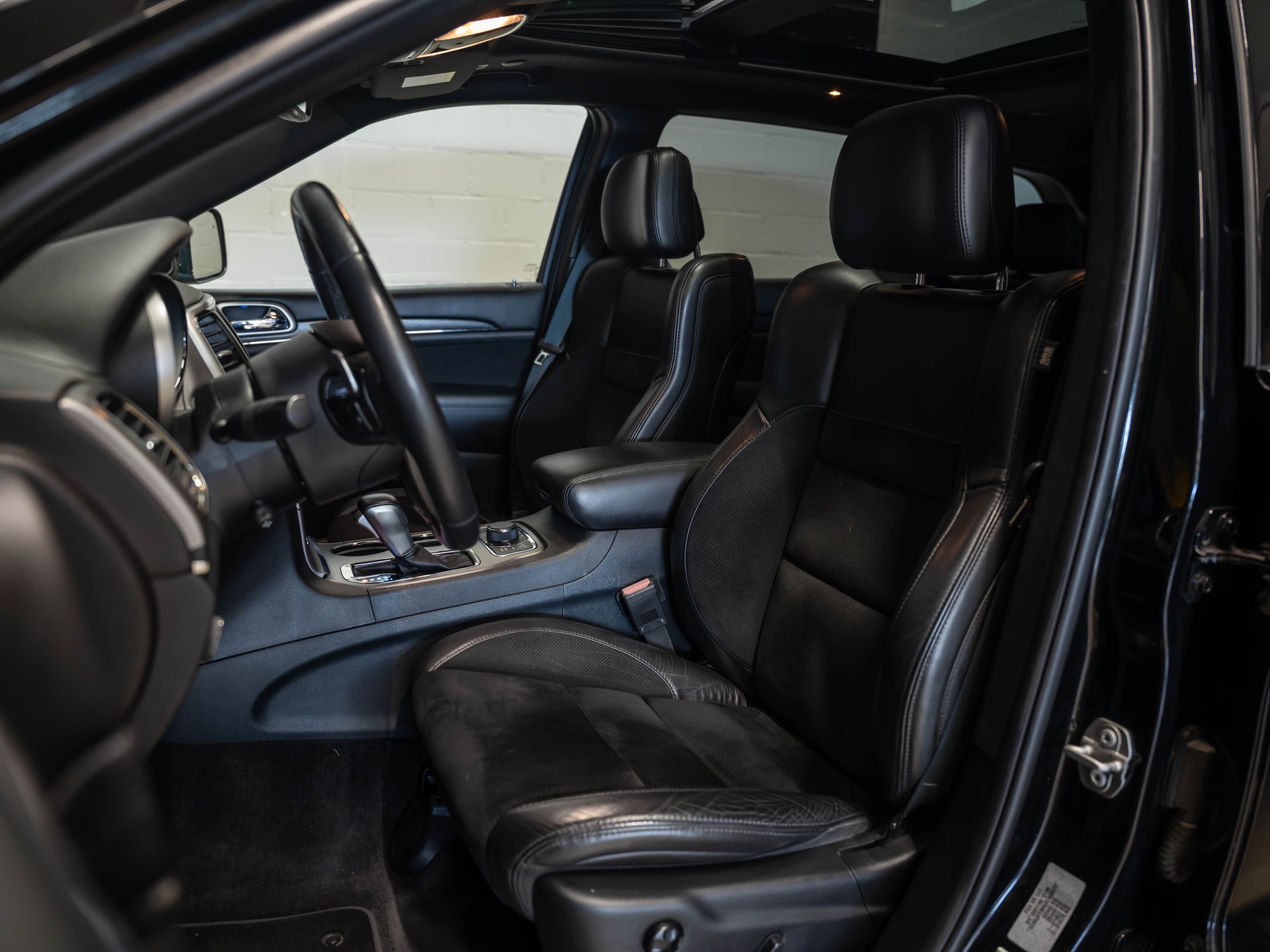 JEEP Grand Cherokee 3.0 CRD S Automatic-image-8