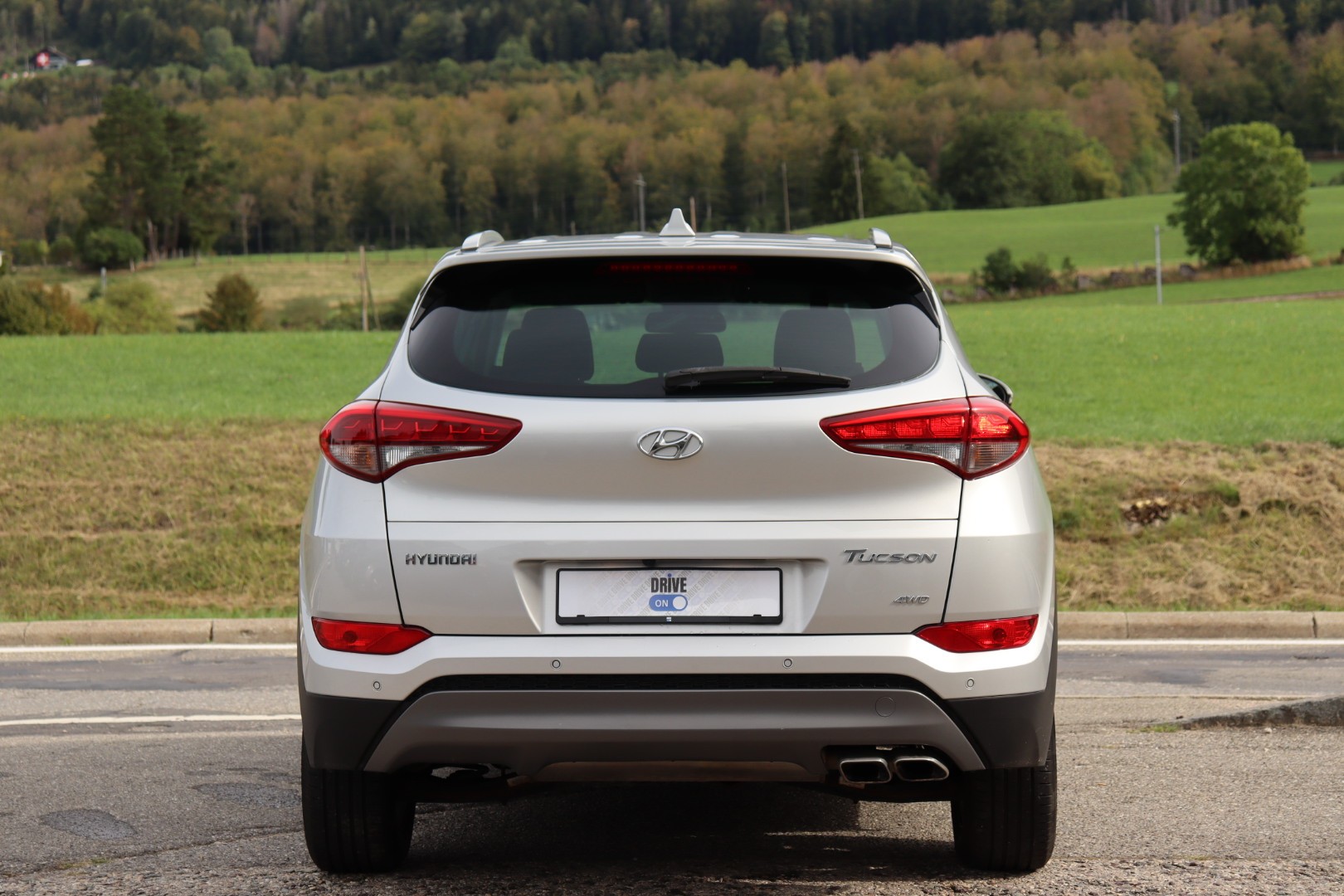 HYUNDAI Tucson 2.0 CRDI Vertex 4WD • Expertise • Véhicule CH • Garantie-image-6