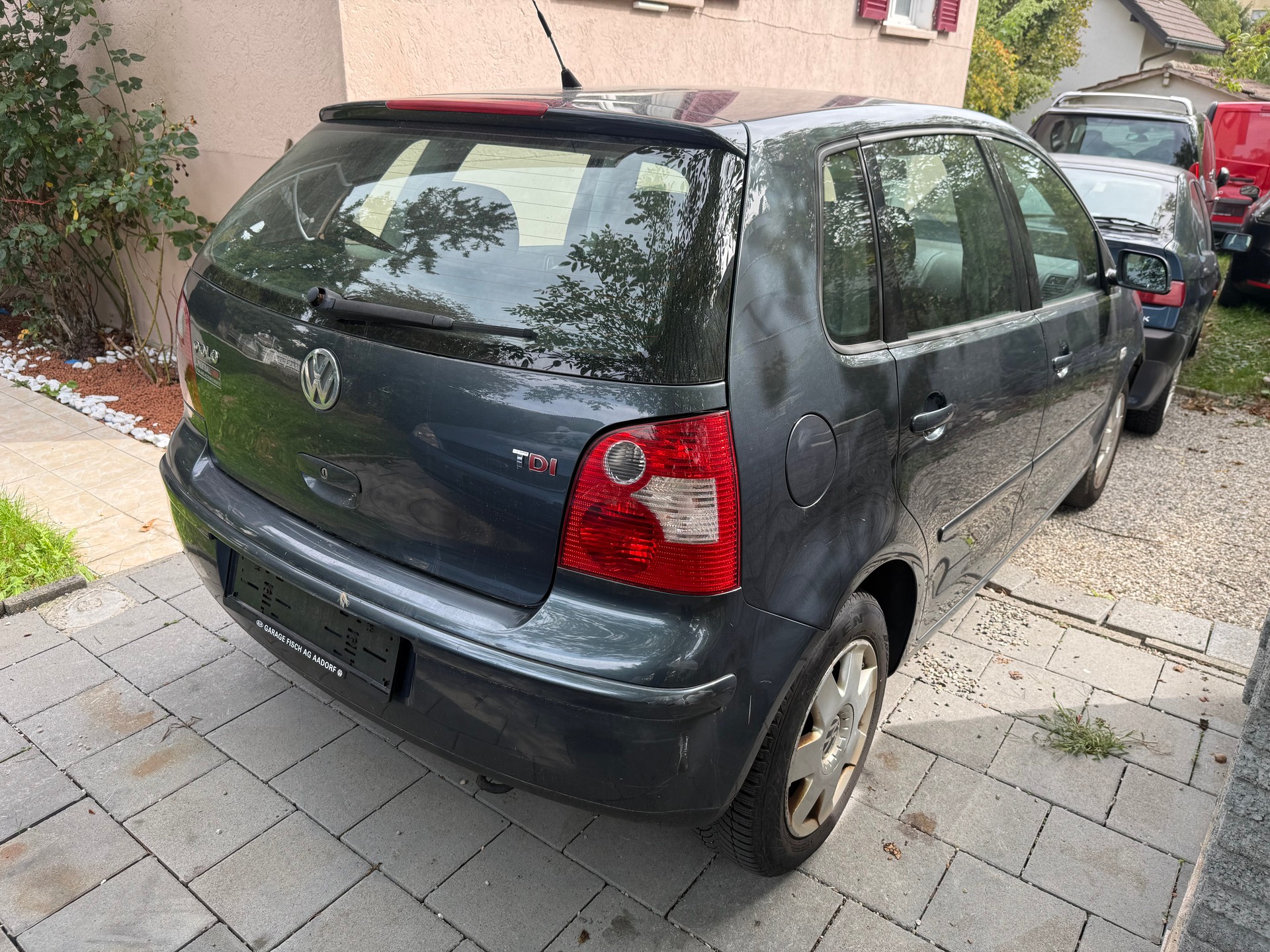 VW Polo 1.9 TDI Highline-image-1