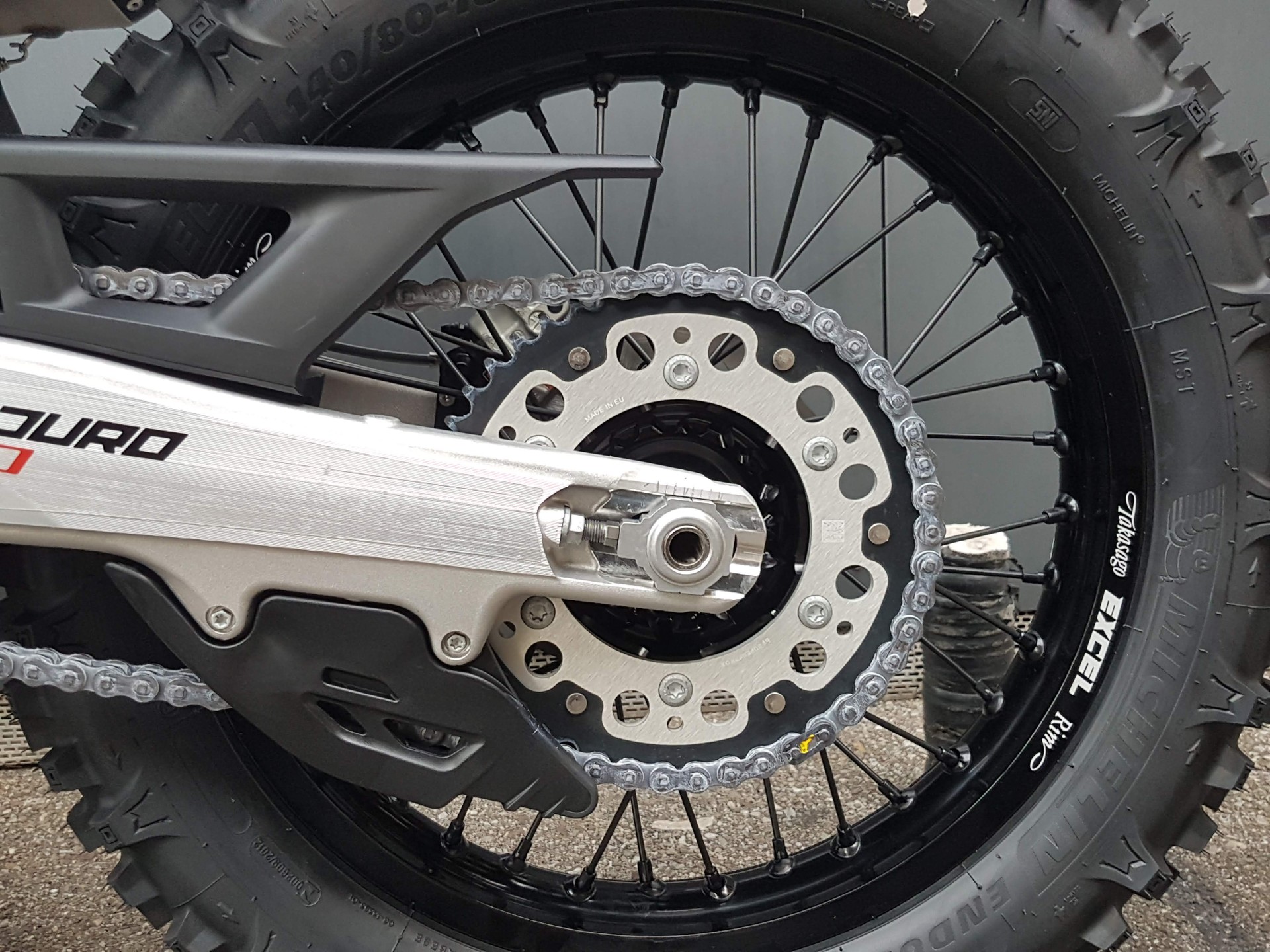 HUSQVARNA FE 350 Pro-image-10