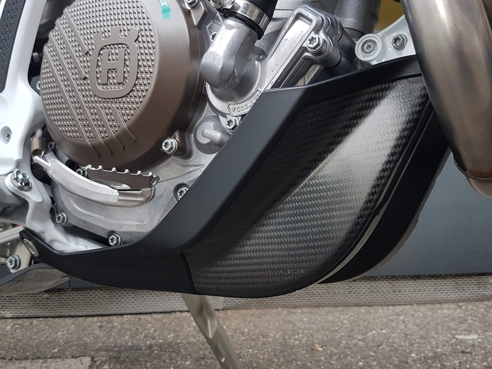 HUSQVARNA FE 350 Pro-showroom-element-2