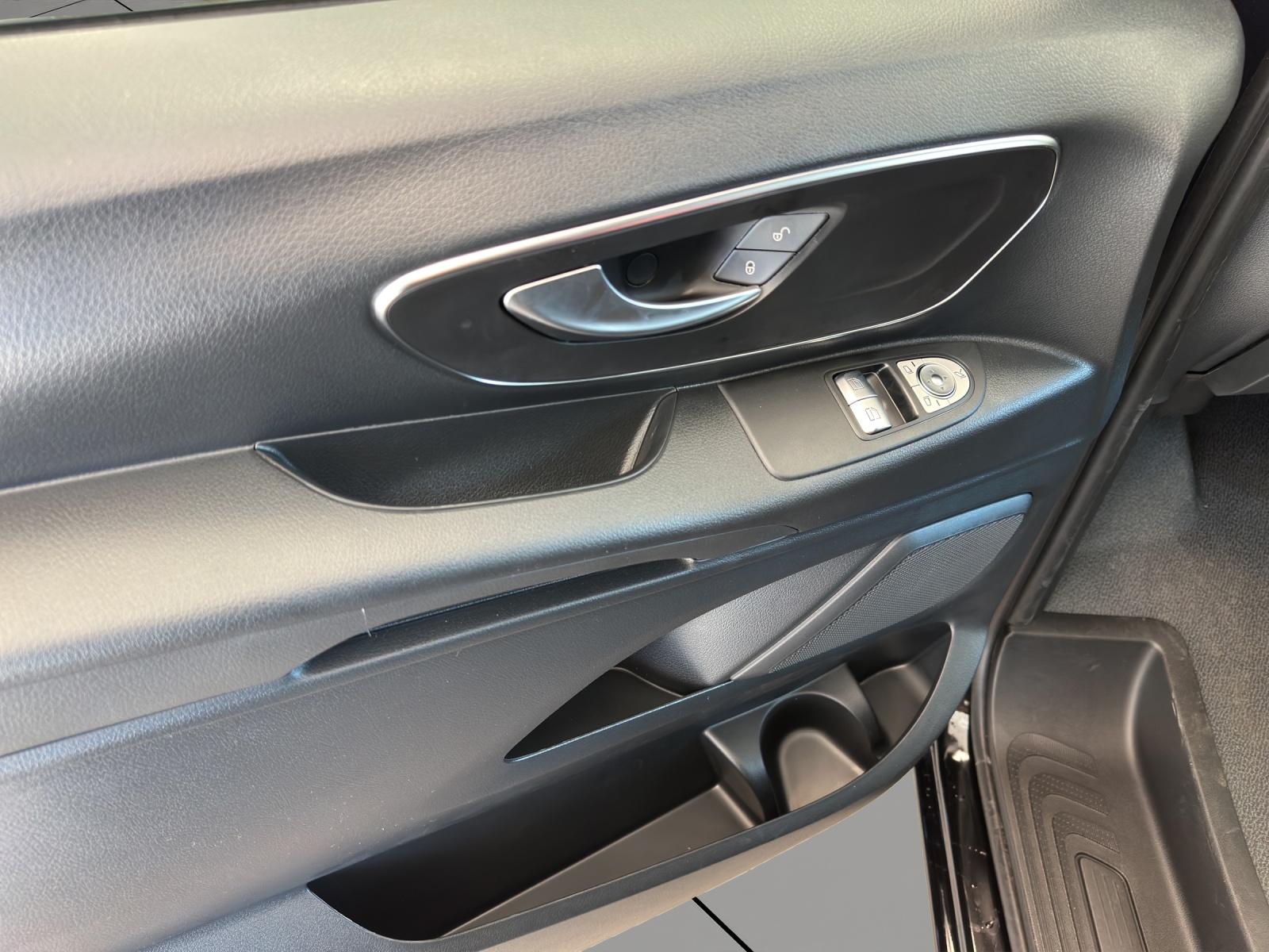MERCEDES-BENZ Vito 119 CDI KB TOURER PRO 3430mm E 4x4-image-7