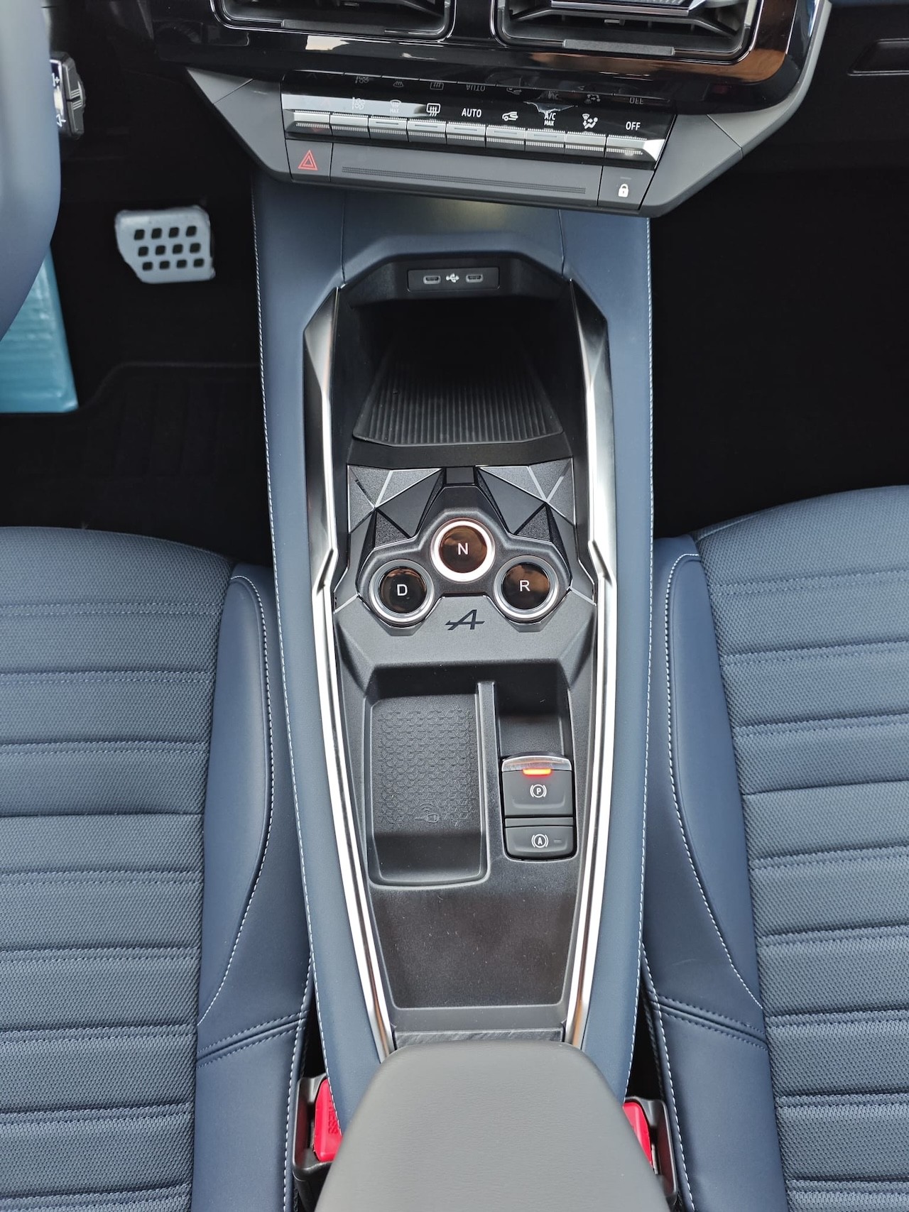 ALPINE A290 220 52kWh GT Performance-image-12