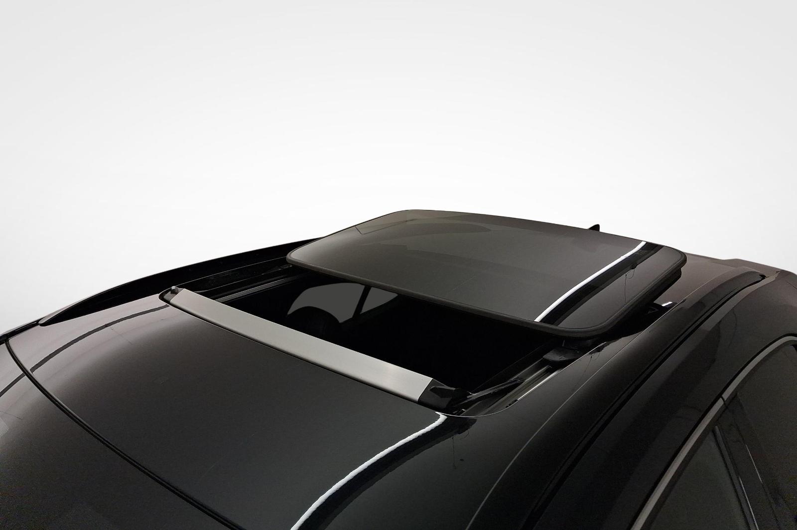 LEXUS UX 250h Kuro-image-14