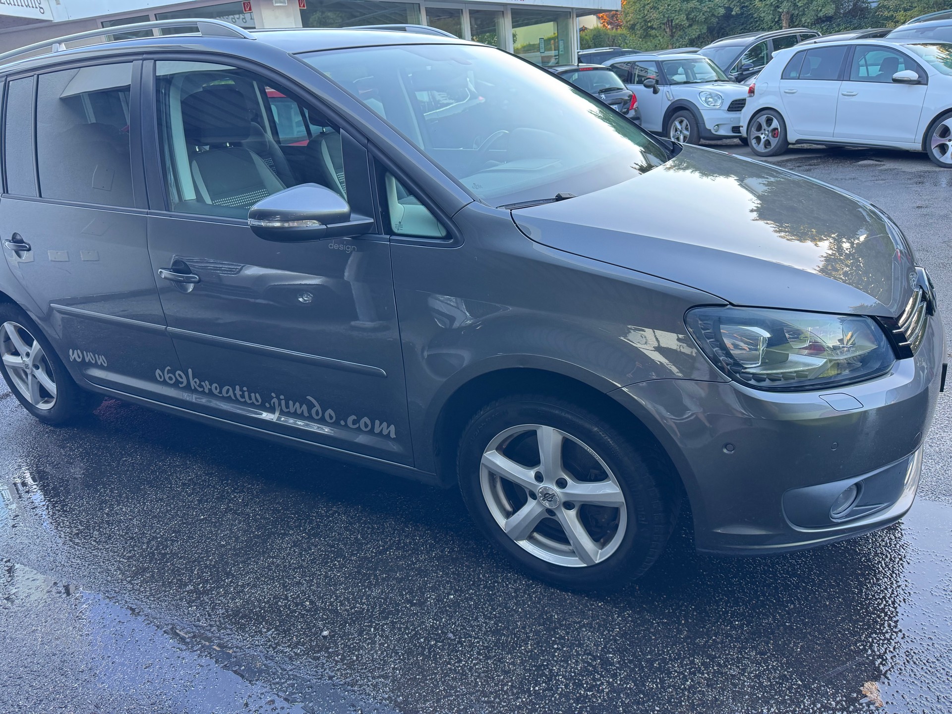 VW Touran 1.4 TSI Cup DSG-image-2