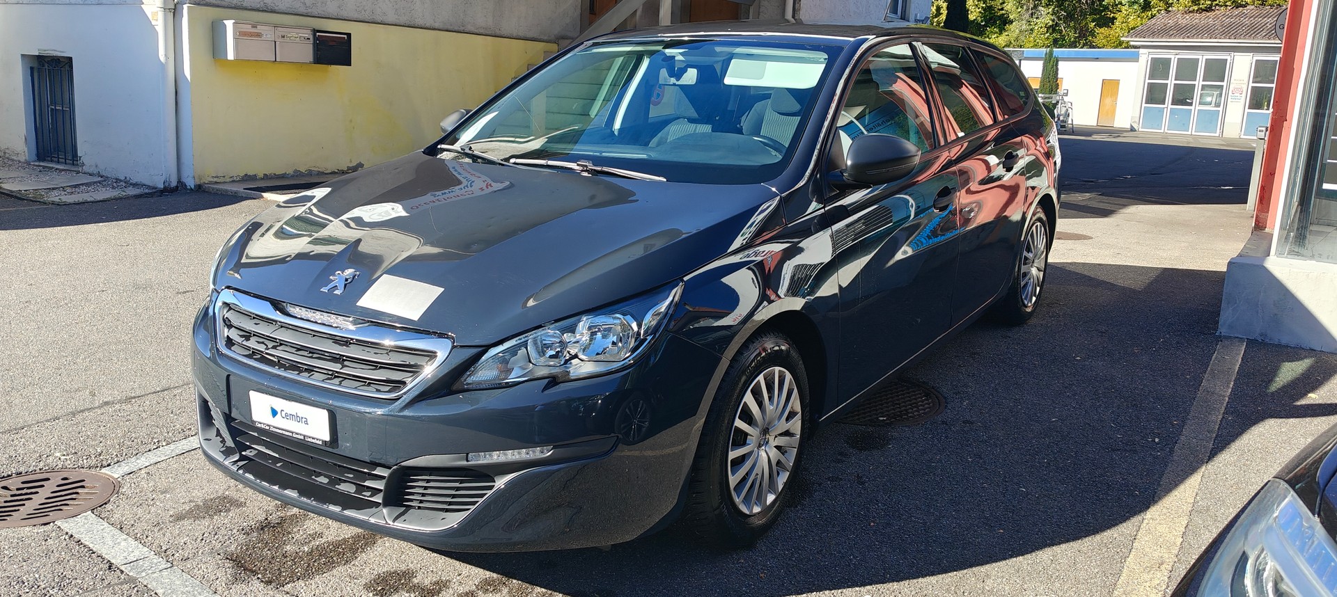 PEUGEOT 308 SW 1.6 BlueHDI Active-image-2