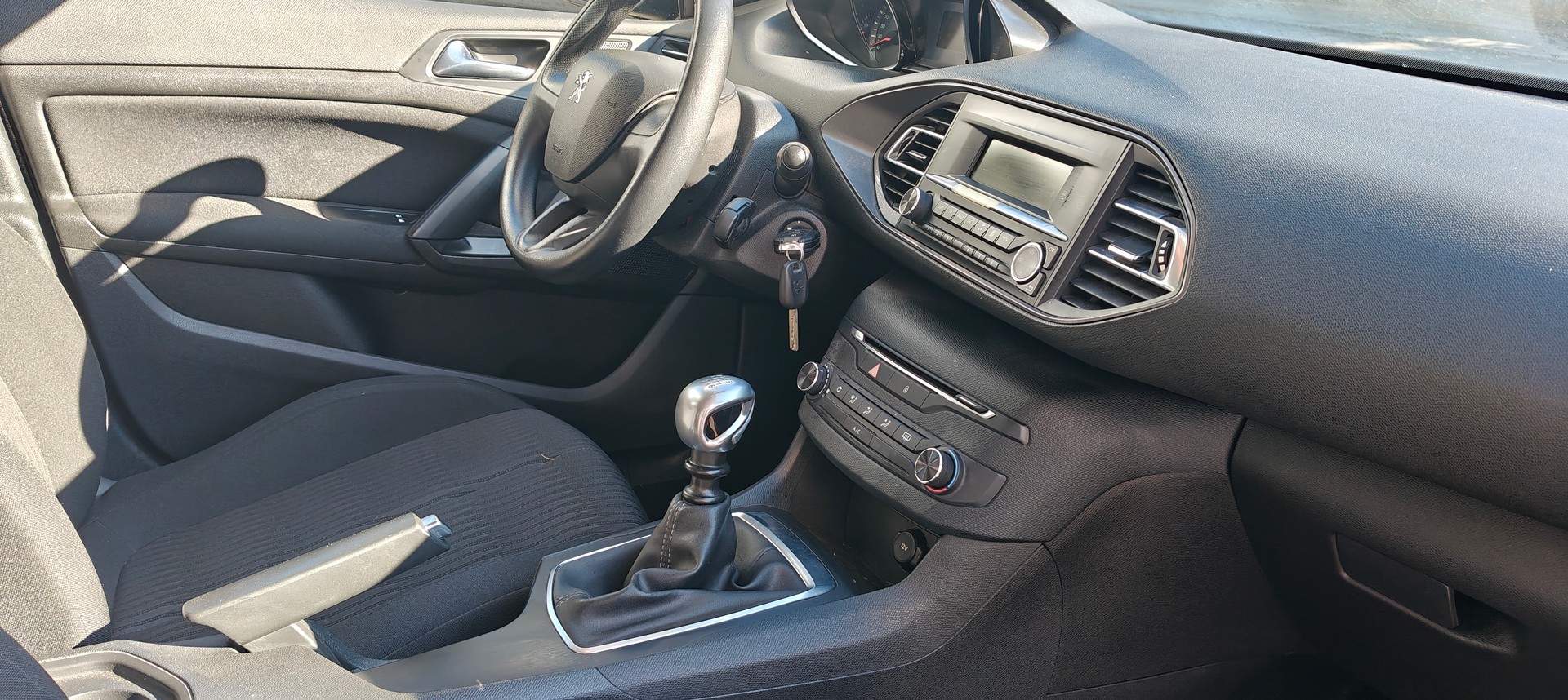 PEUGEOT 308 SW 1.6 BlueHDI Active-image-7