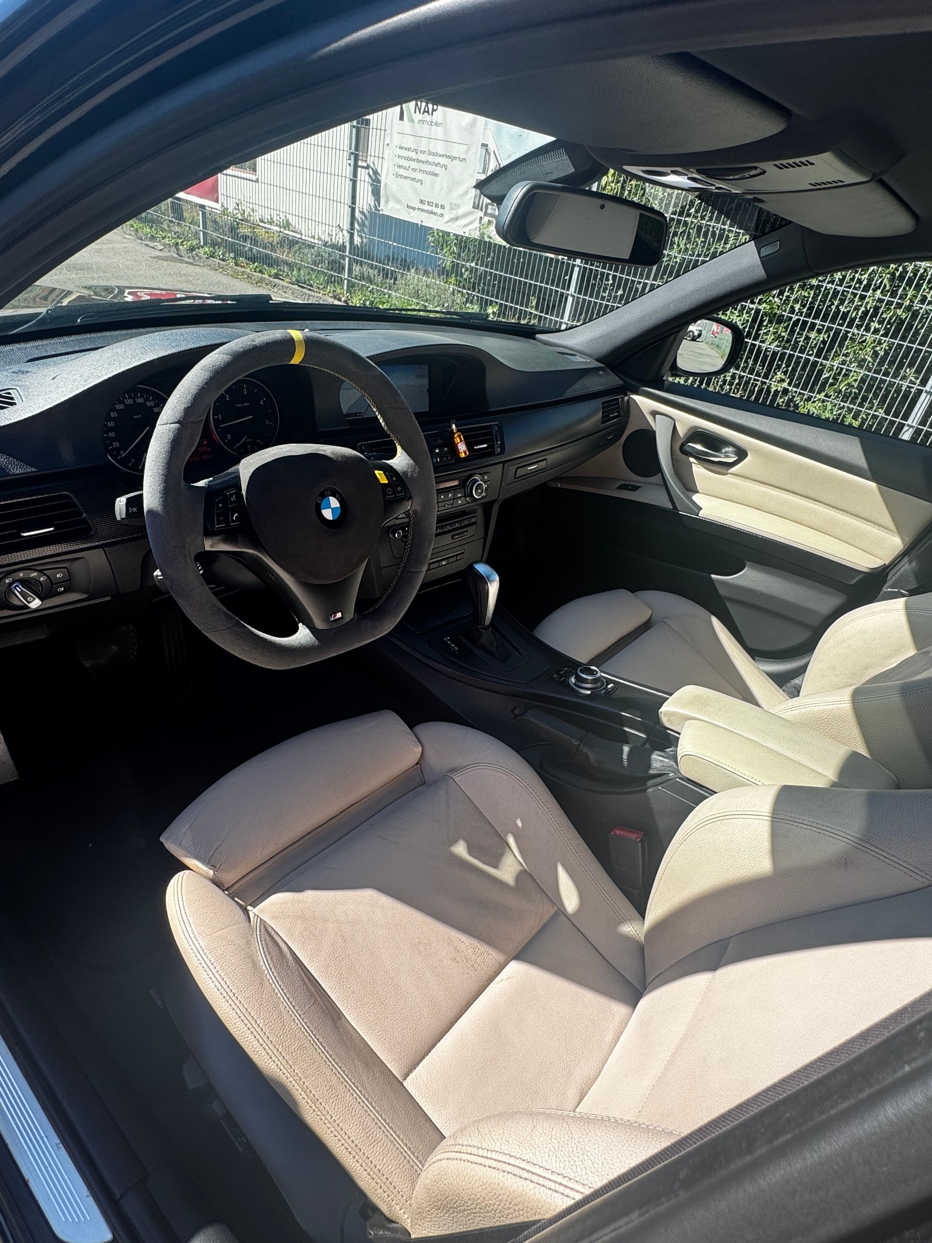 BMW 330d xDrive Touring Steptronic-image-9