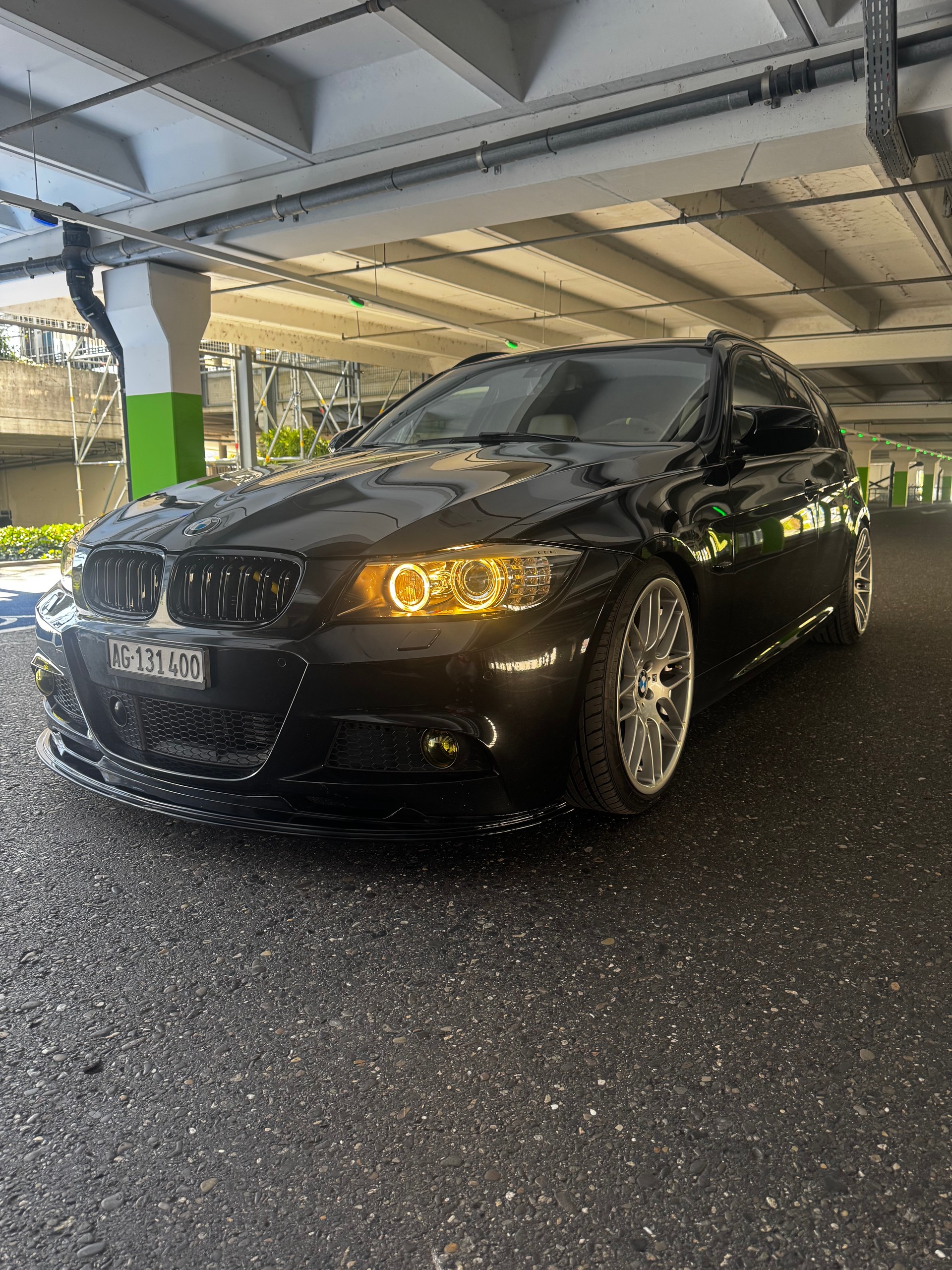BMW 330d xDrive Touring Steptronic-image-6