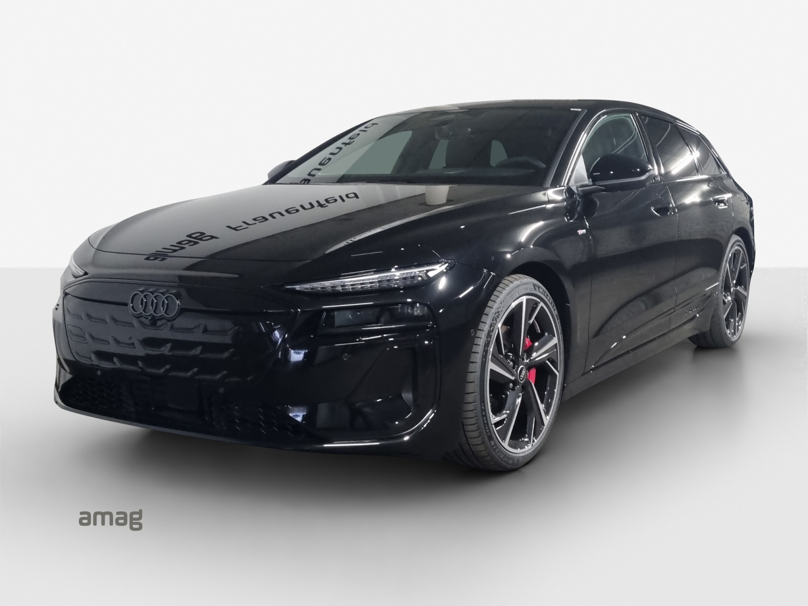AUDI A6 Avant e-tron quattro-image-0
