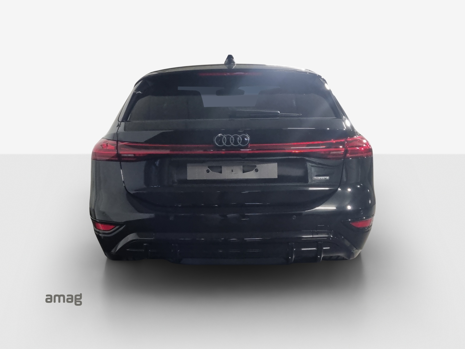 AUDI A6 Avant e-tron quattro-image-3