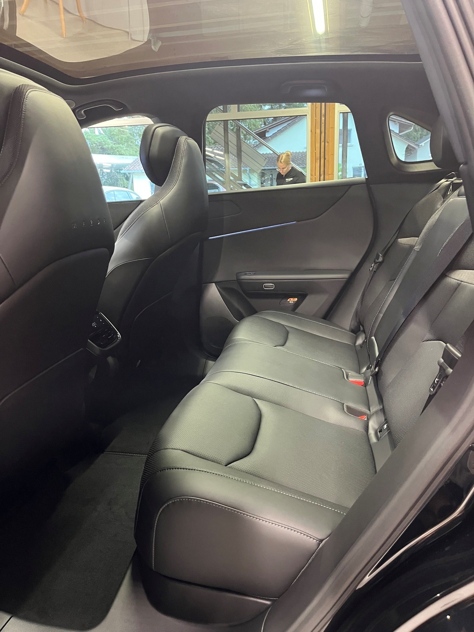 MAZDA CX-6e 68,8 kWh Takumi-image-7
