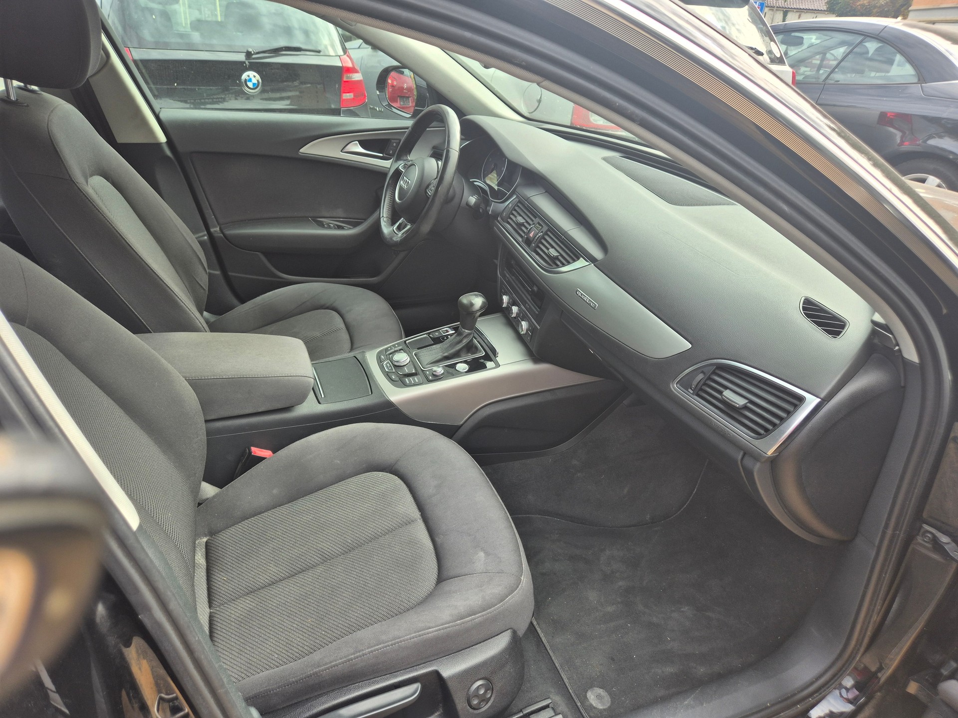 AUDI A6 Avant 3.0 TDI V6 quattro S-tronic-image-6