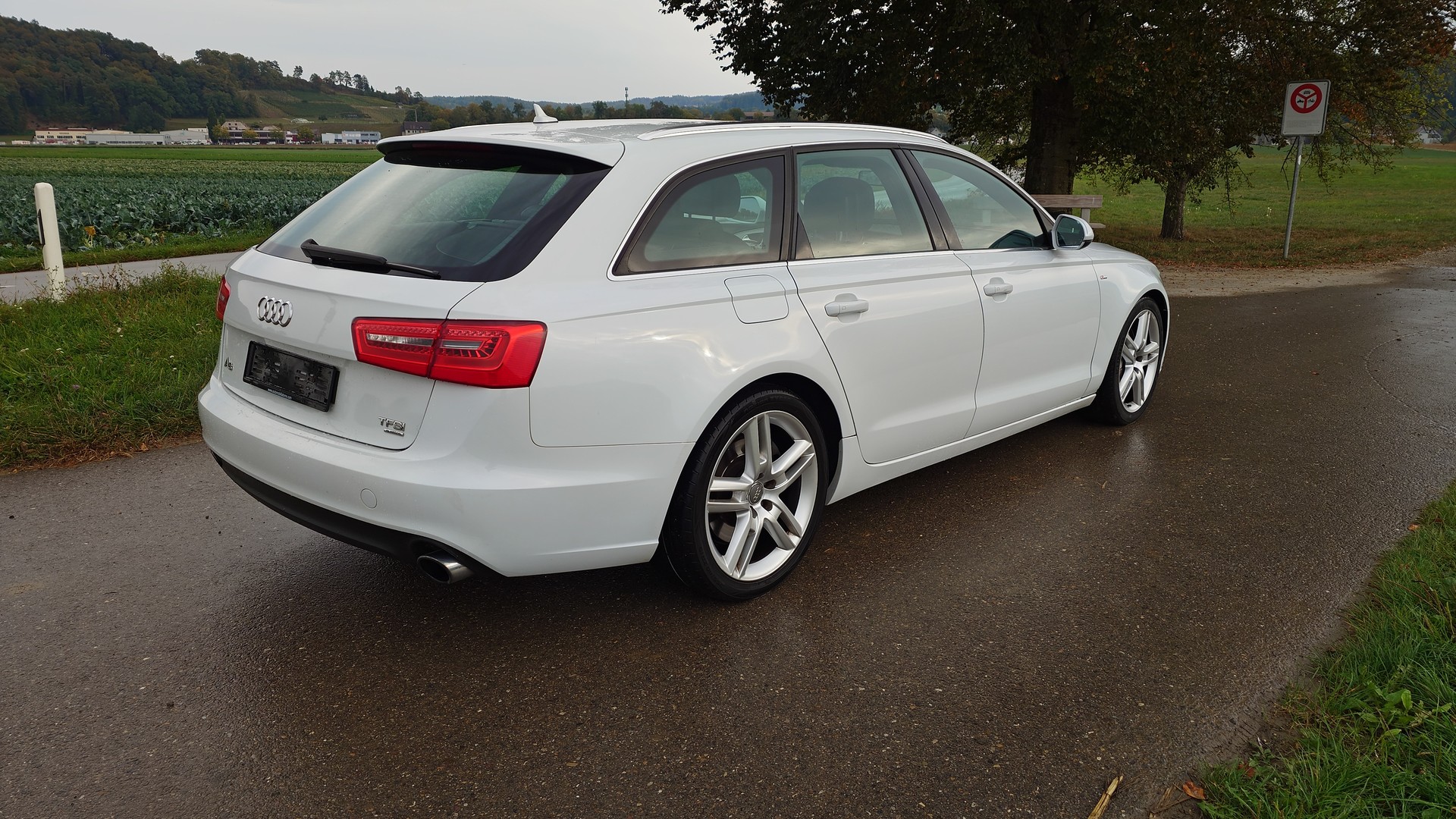 AUDI A6 Avant 3.0 TFSI V6 quattro S-tronic-image-5