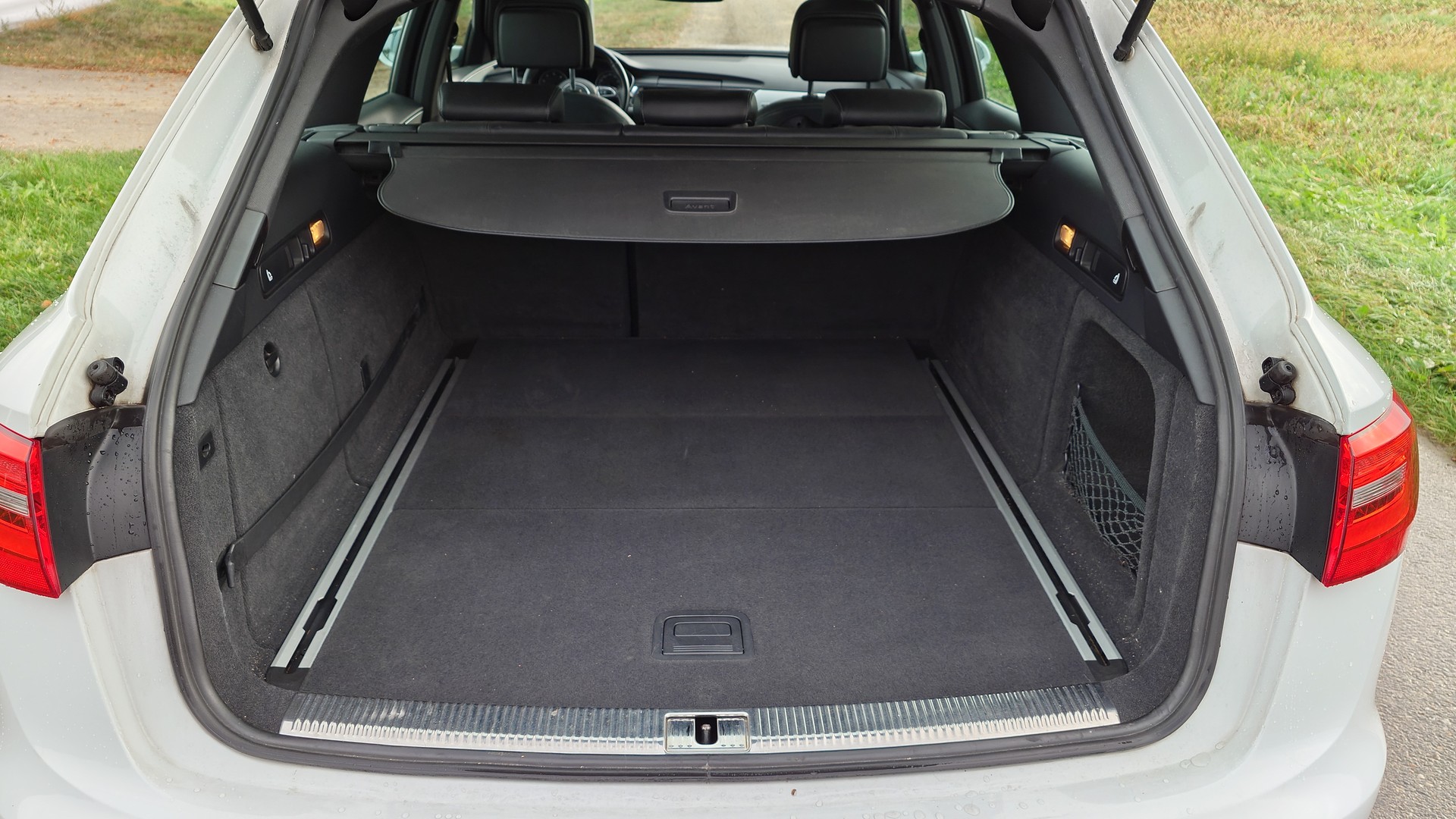 AUDI A6 Avant 3.0 TFSI V6 quattro S-tronic-image-4