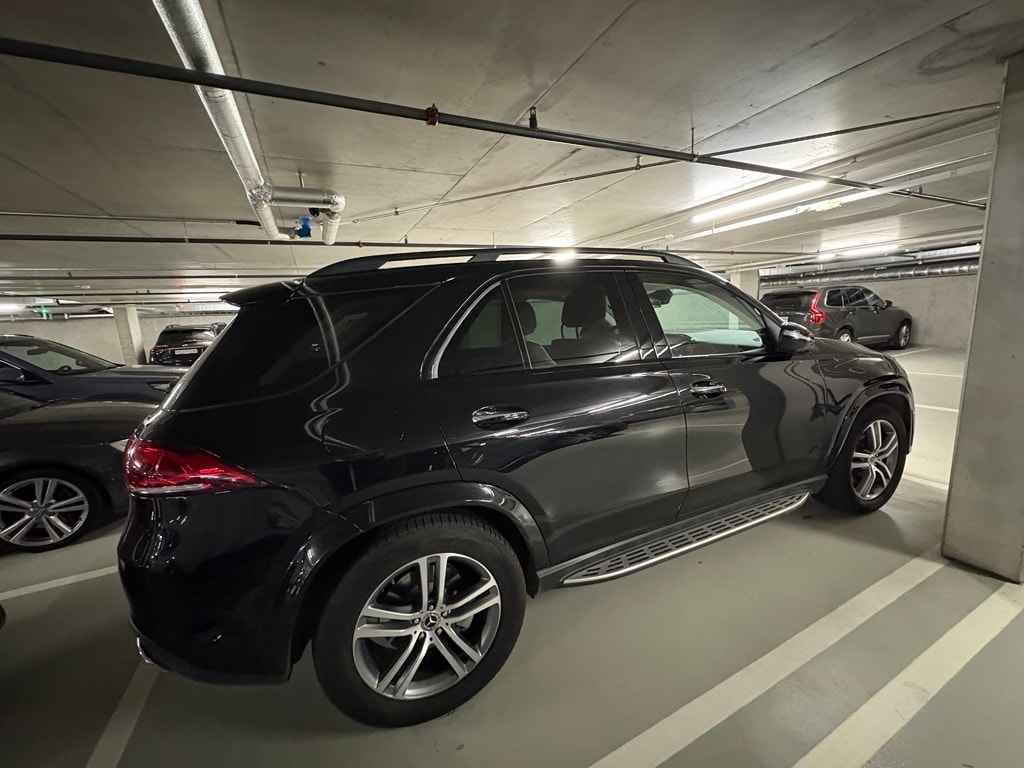 MERCEDES-BENZ GLE 350 e 4matic-image-3