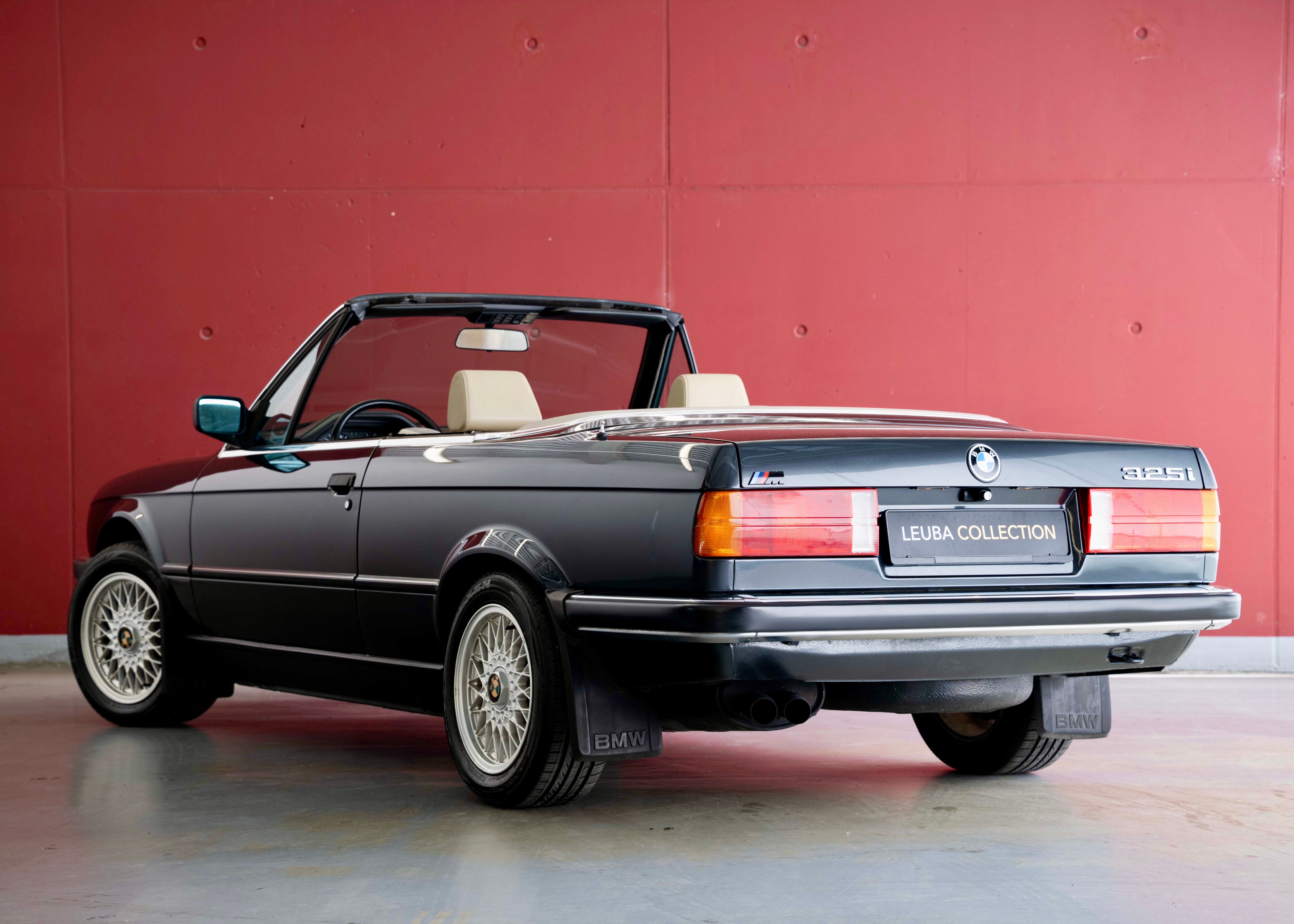 Image BMW 325 325i E30 Cabrio (1st hand Swiss car, fully documented, never restored, 1st paint)
