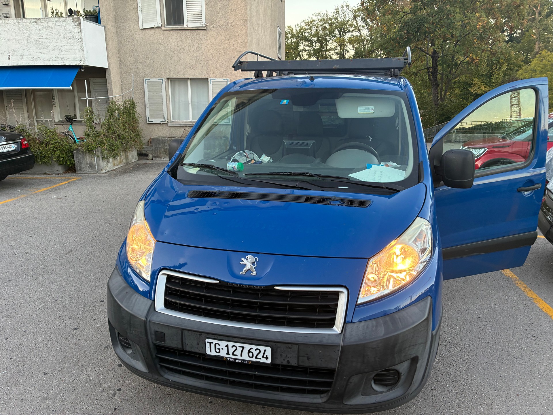 PEUGEOT Expert 2.0 HDi 229 L2H1-image-0