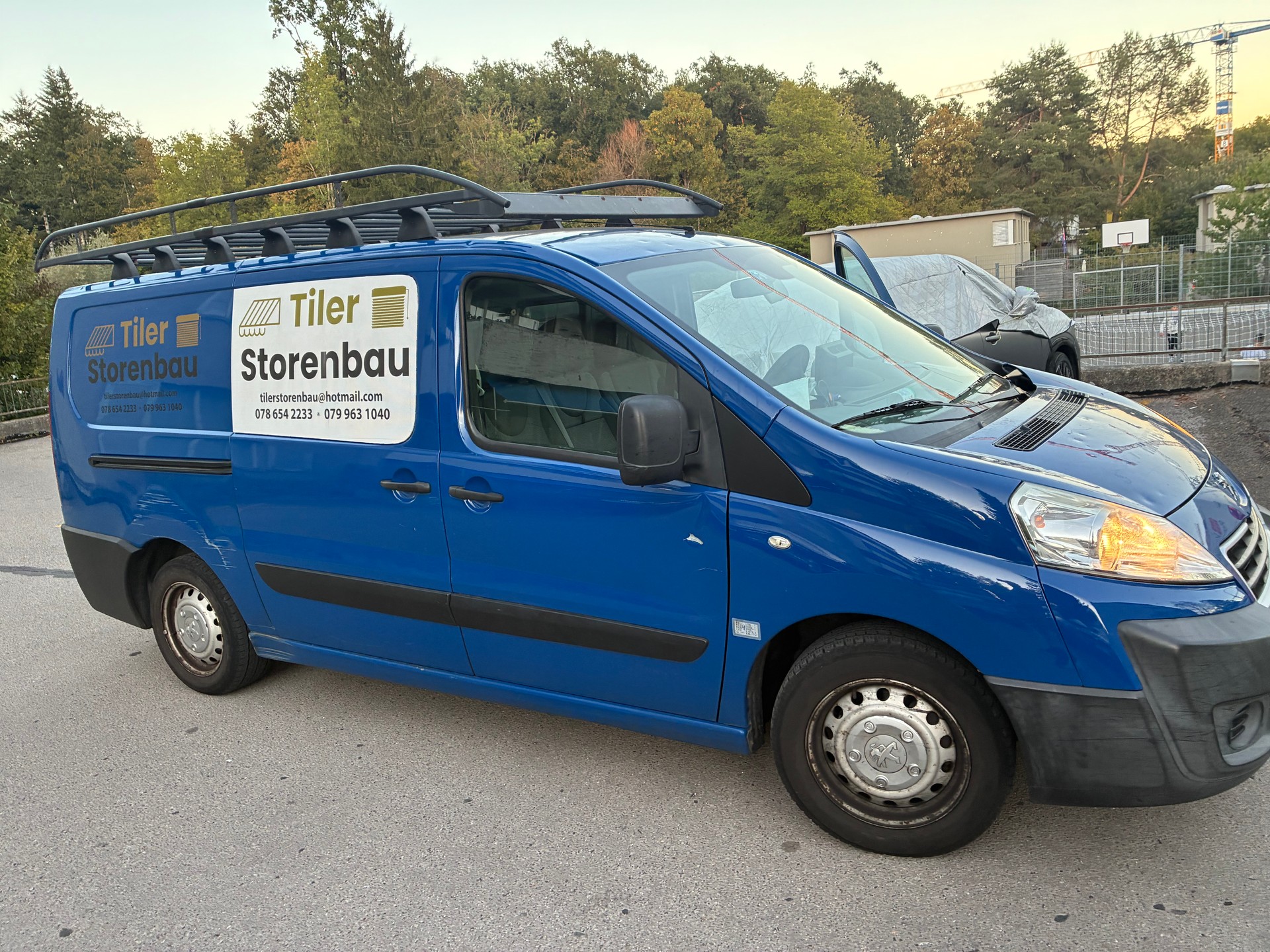 PEUGEOT Expert 2.0 HDi 229 L2H1-image-2