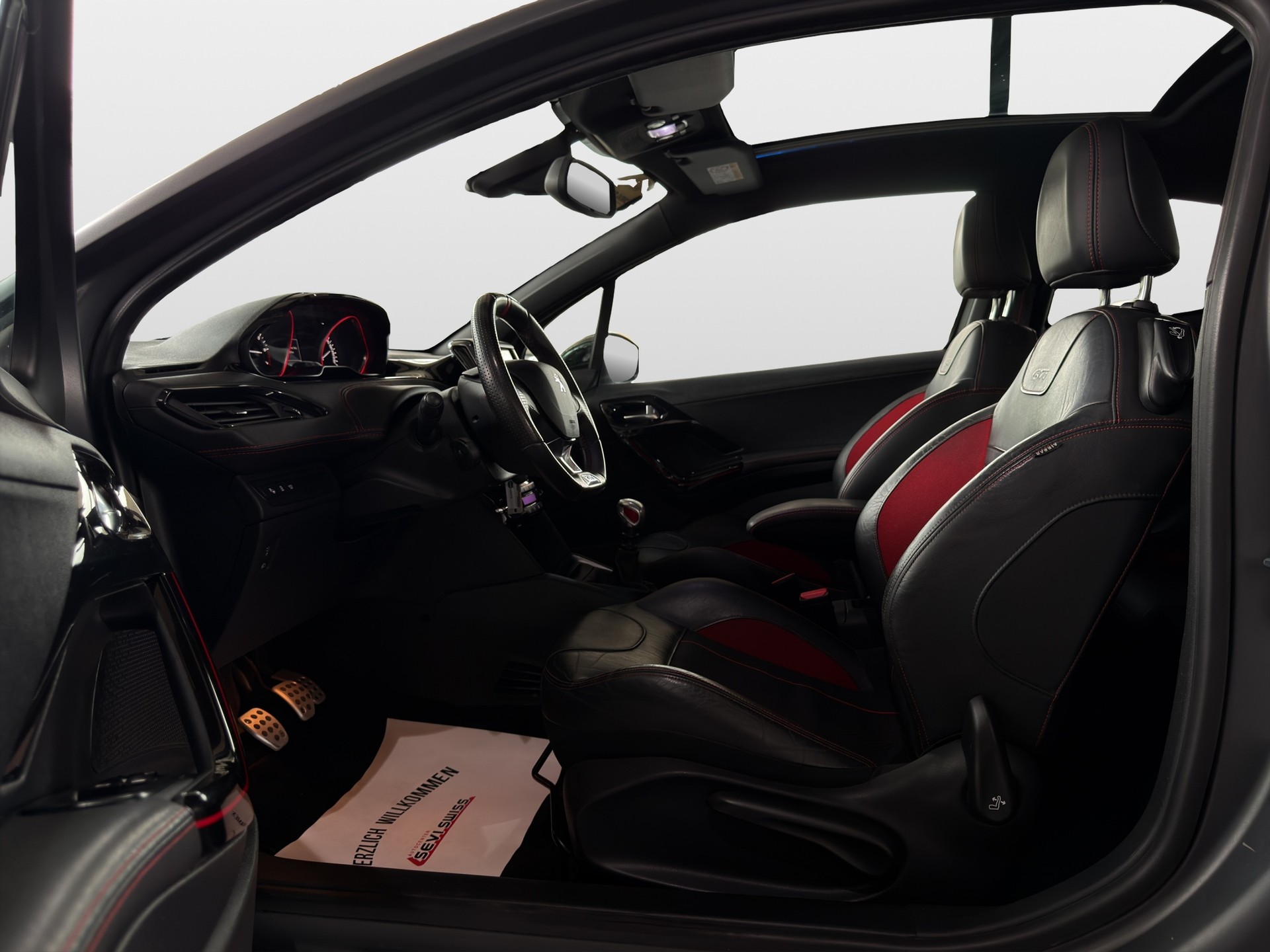 PEUGEOT 208 1.6 Turbo GTi*Ice Silver Matt*Frisch ab MFK,1 Jahr oder 20'000km Garantie auf Motor und Getriebe*-image-11