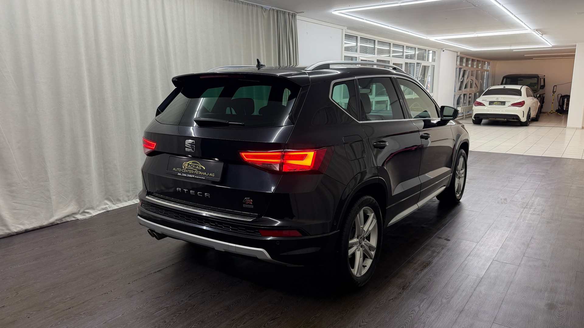 SEAT Ateca 2.0 TSI FR 4Drive DSG-image-3