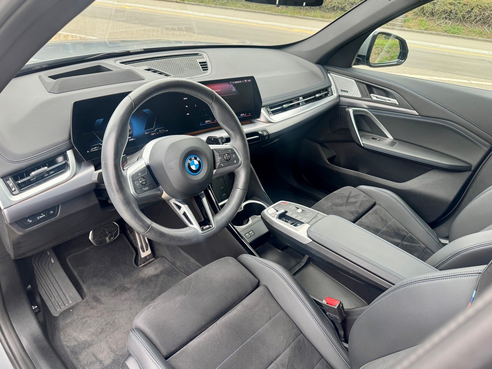 BMW X1 xDrive 30e M Sport Pro-image-10