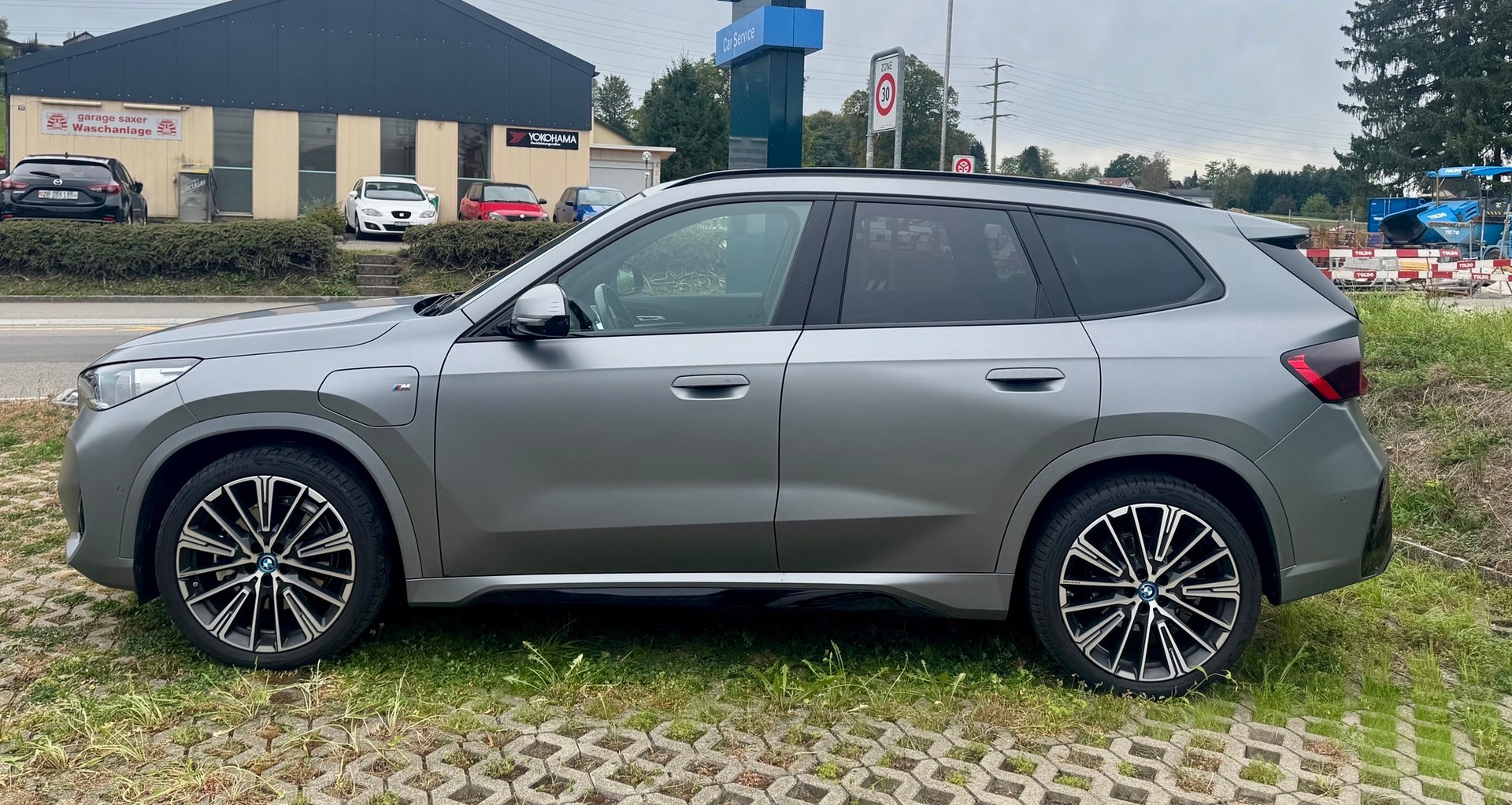 BMW X1 xDrive 30e M Sport Pro-image-2