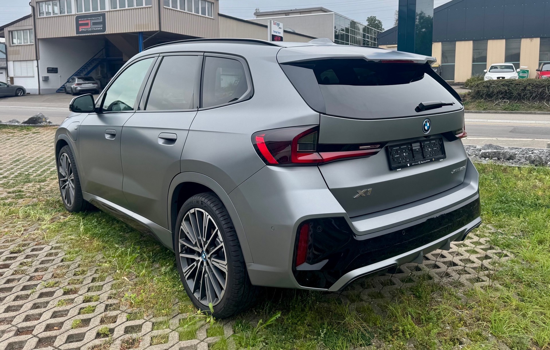 BMW X1 xDrive 30e M Sport Pro-image-3