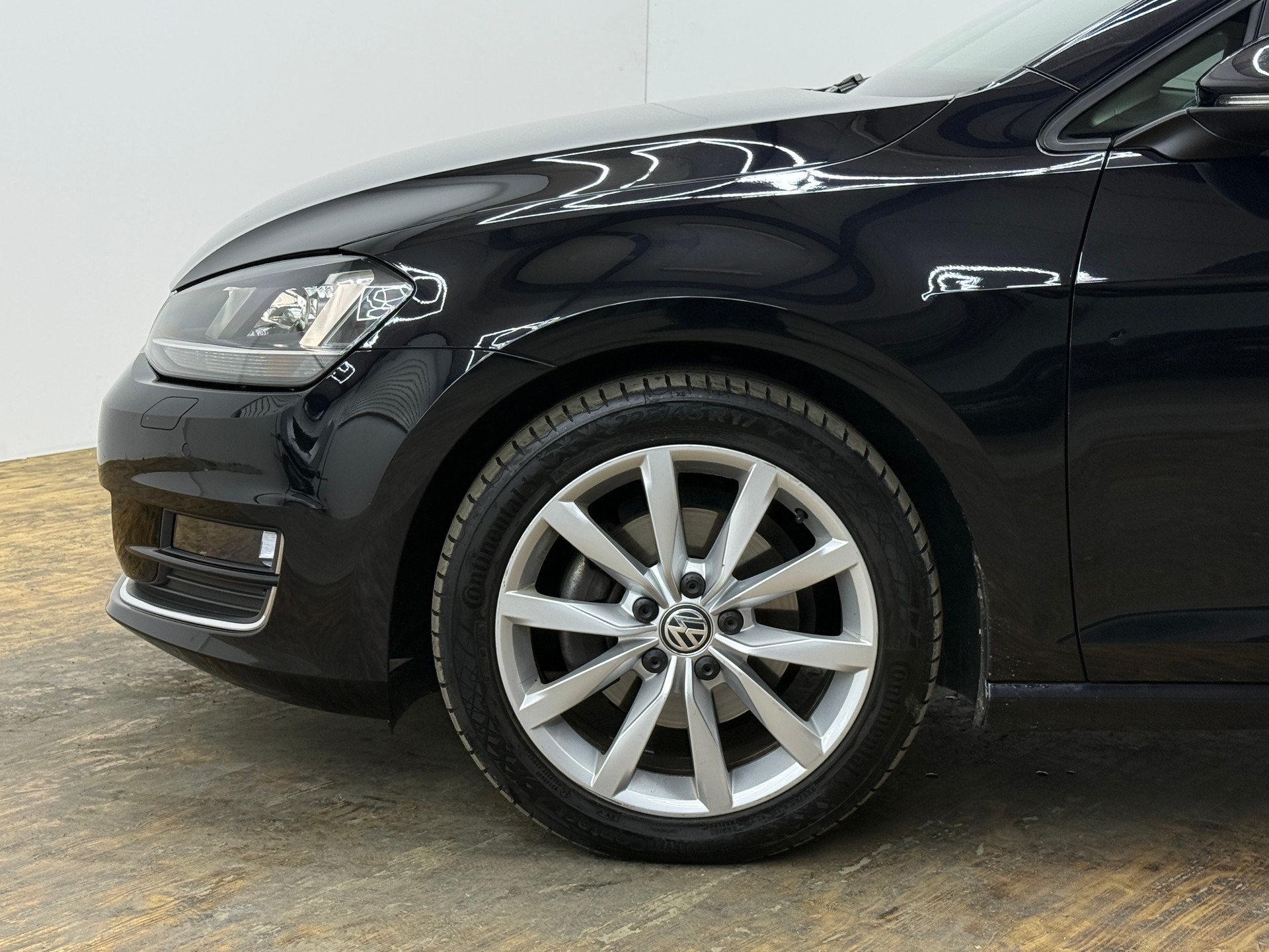 VW Golf 2.0 TDI Highline 4Motion-image-5