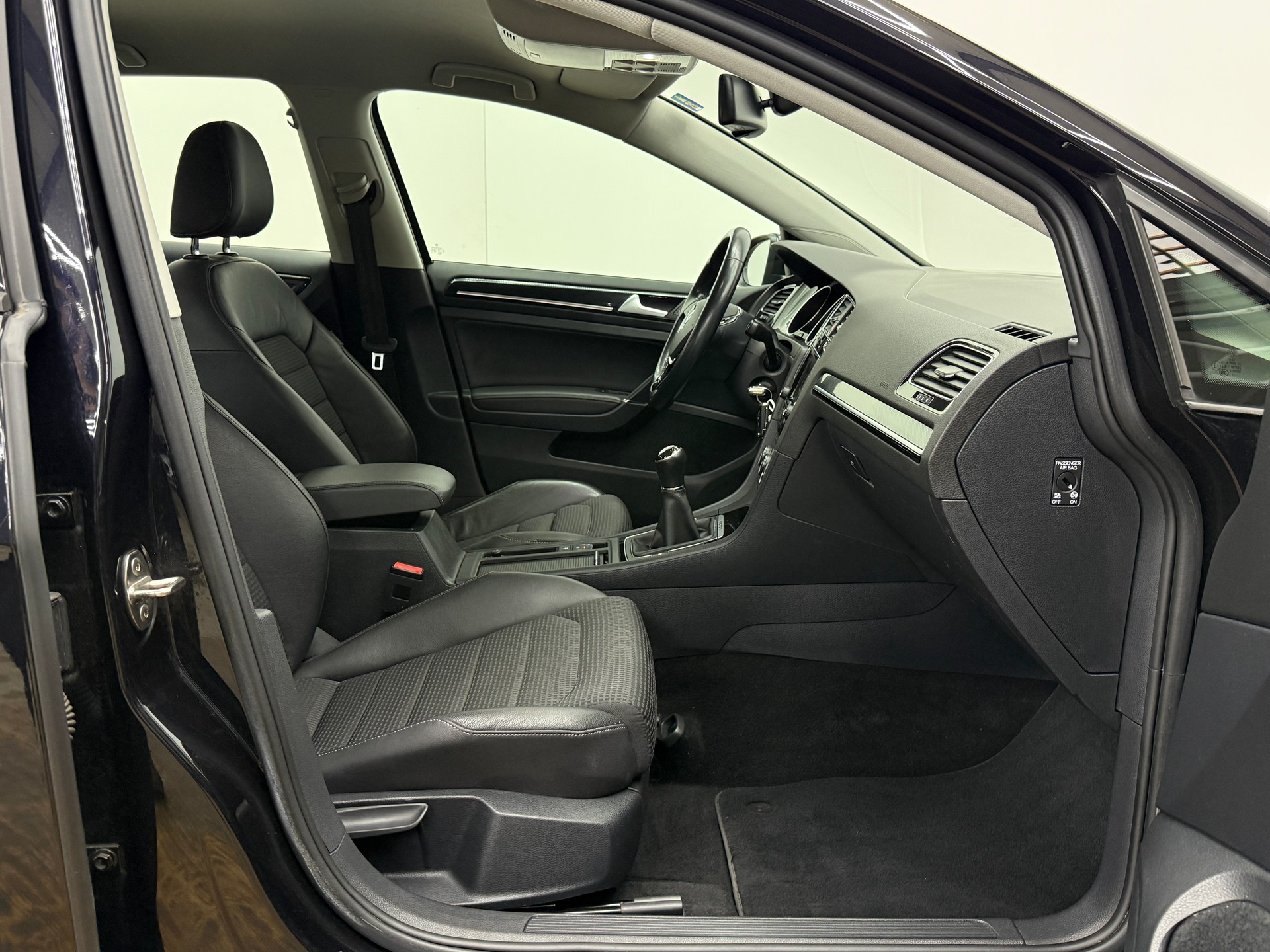 VW Golf 2.0 TDI Highline 4Motion-image-20