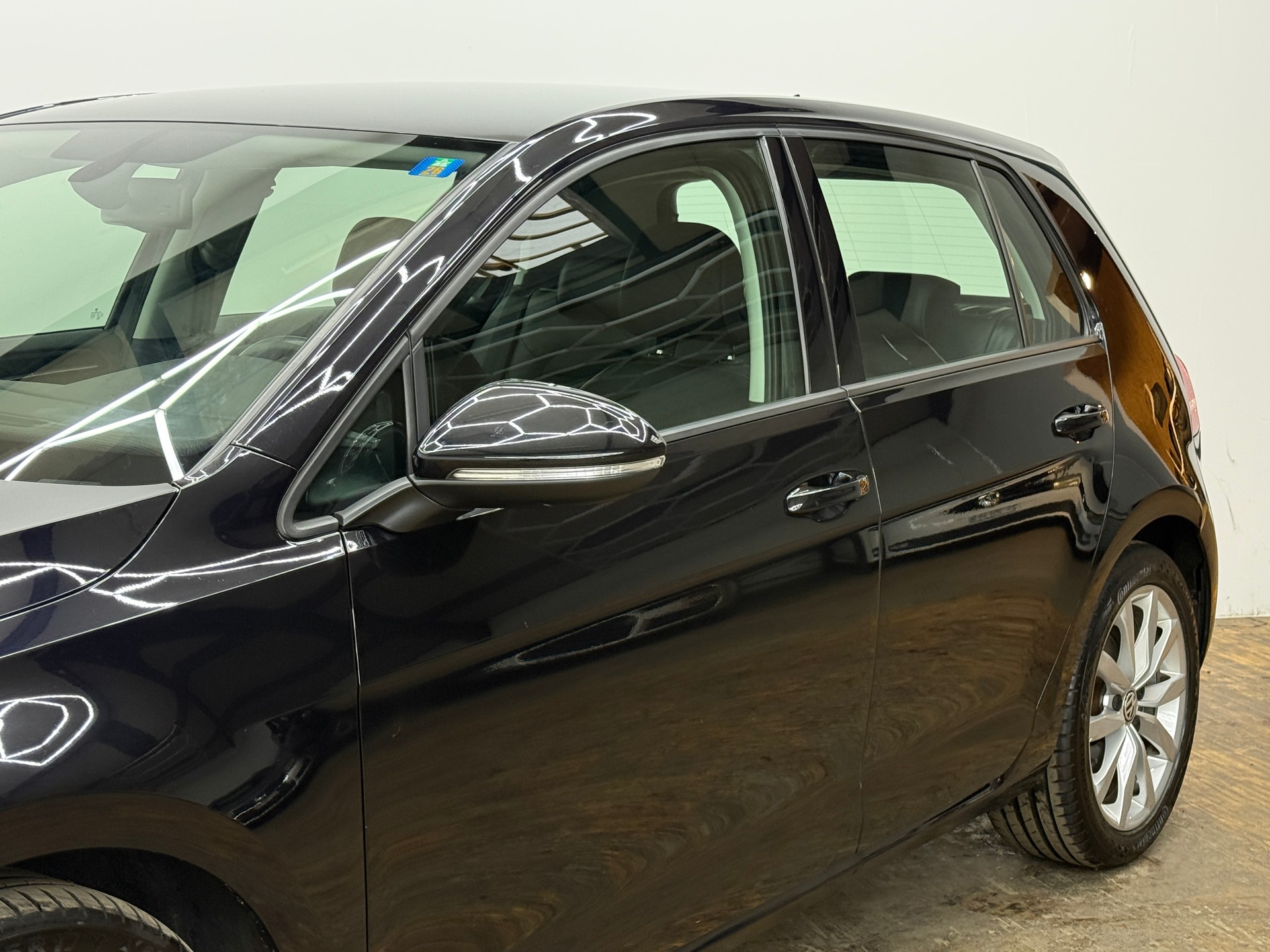 VW Golf 2.0 TDI Highline 4Motion-image-6