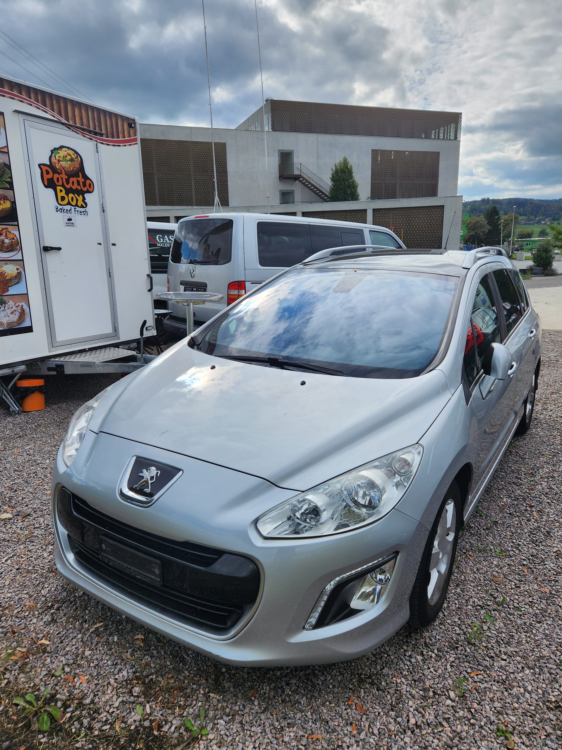 PEUGEOT 308 SW 1.6 16V Turbo Sport Pack Automatic-image-1