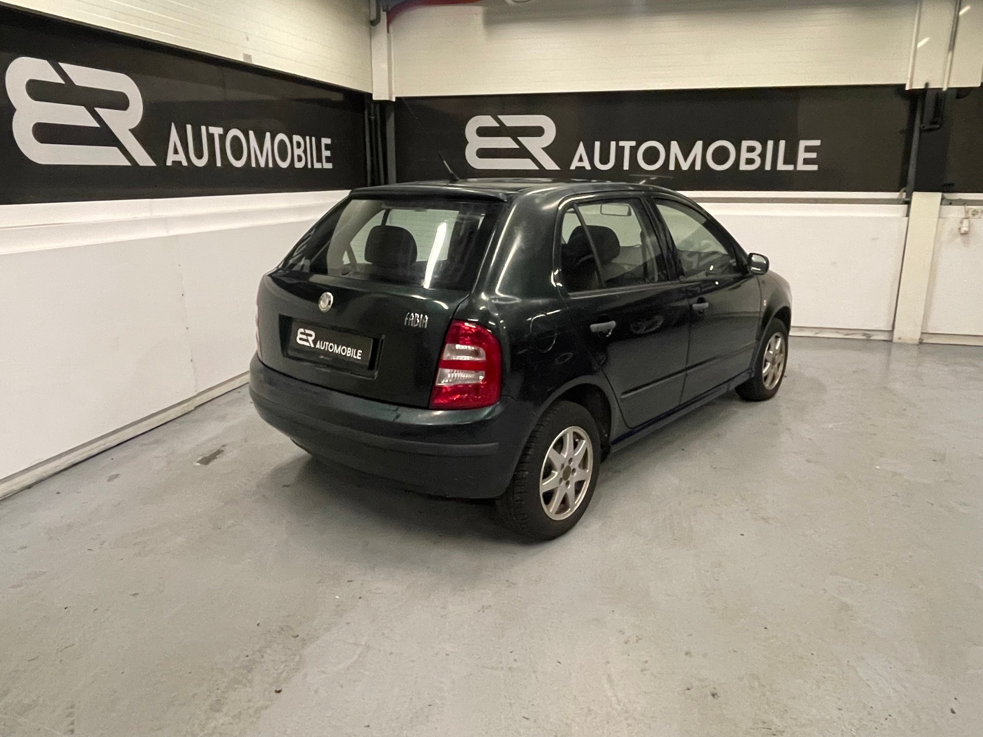 SKODA Fabia 1.9 TDI Elegance-image-2
