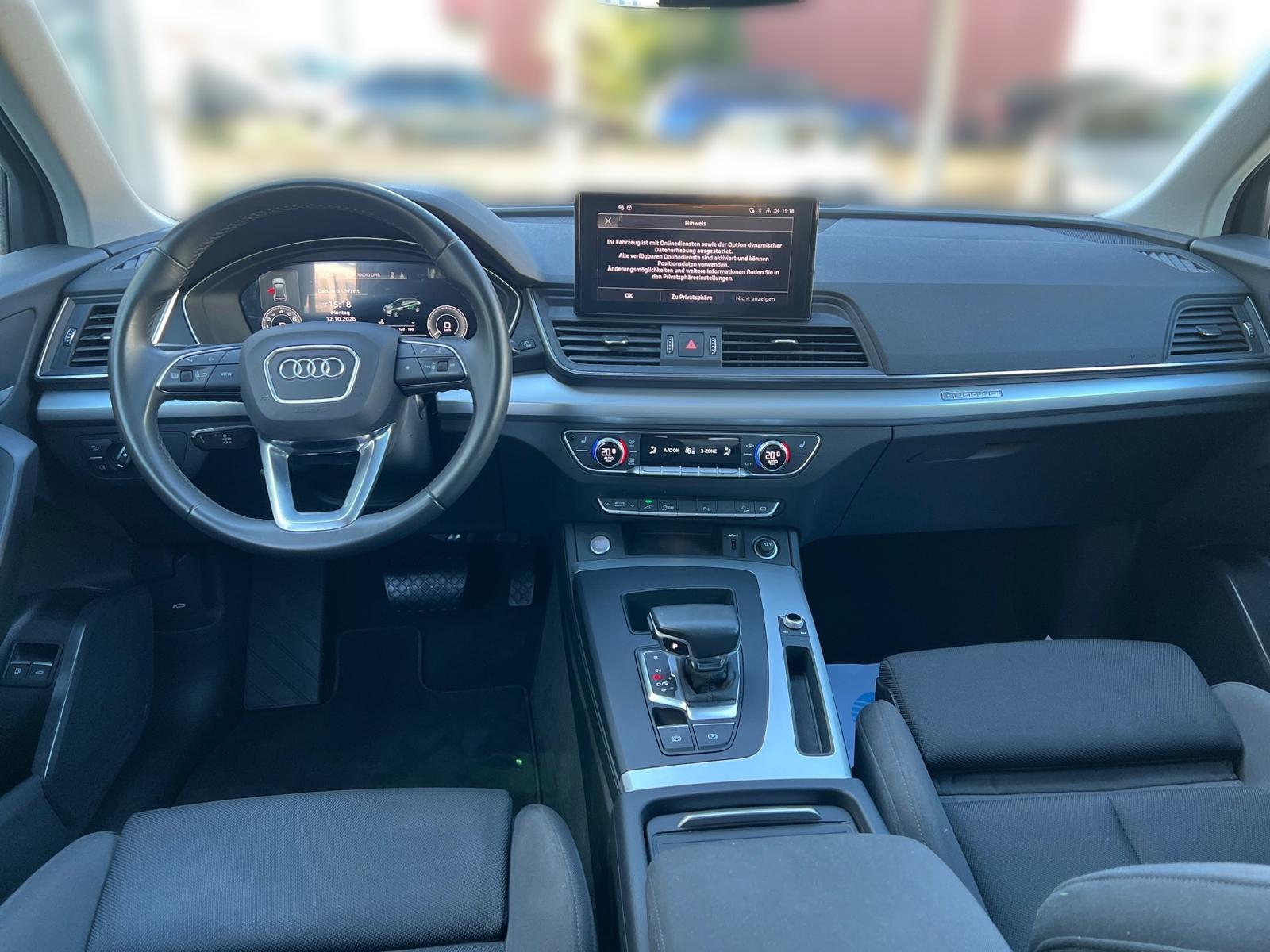 AUDI Q5 50 TFSI e PHEV quattro S-tronic-image-9