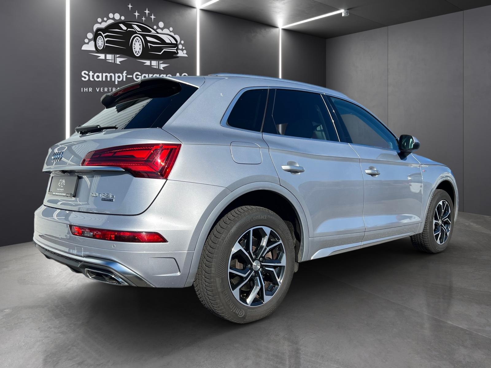 AUDI Q5 50 TFSI e PHEV quattro S-tronic-image-2